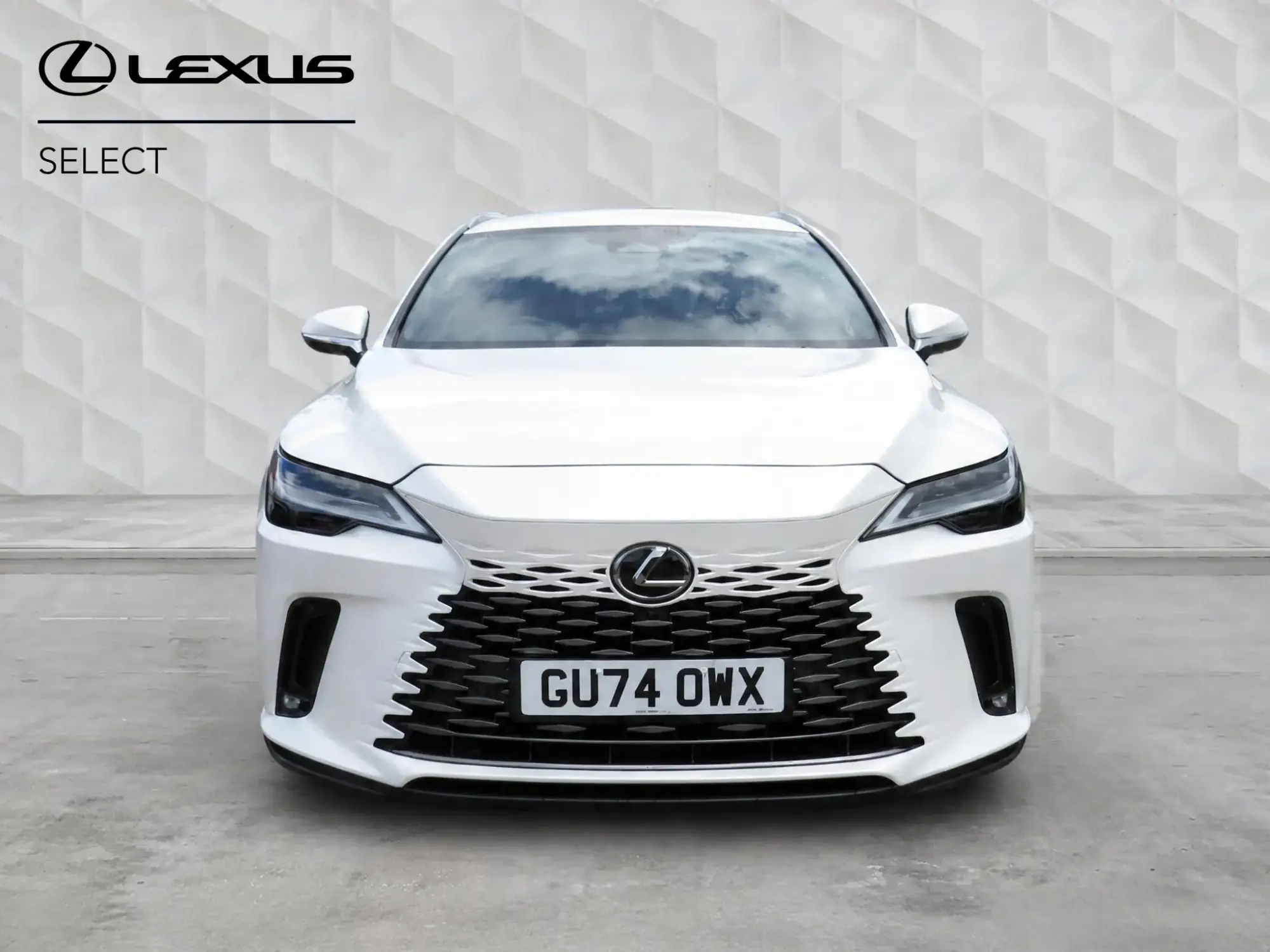 Lexus RX Plug-In Hybrid Image 7 Lexus RX Plug-In Hybrid Image 7