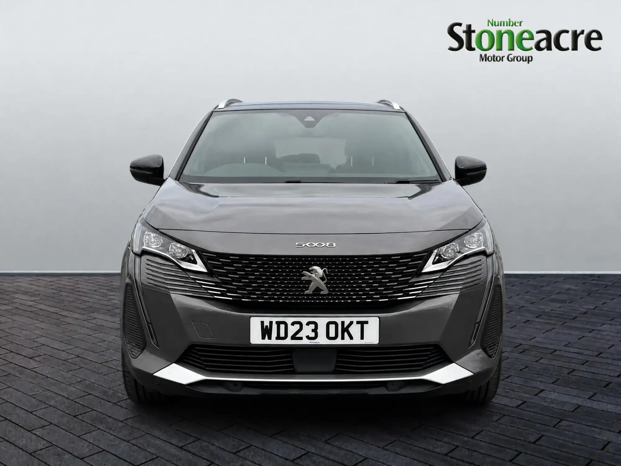 Peugeot 5008 Image 2 Peugeot 5008 Image 2