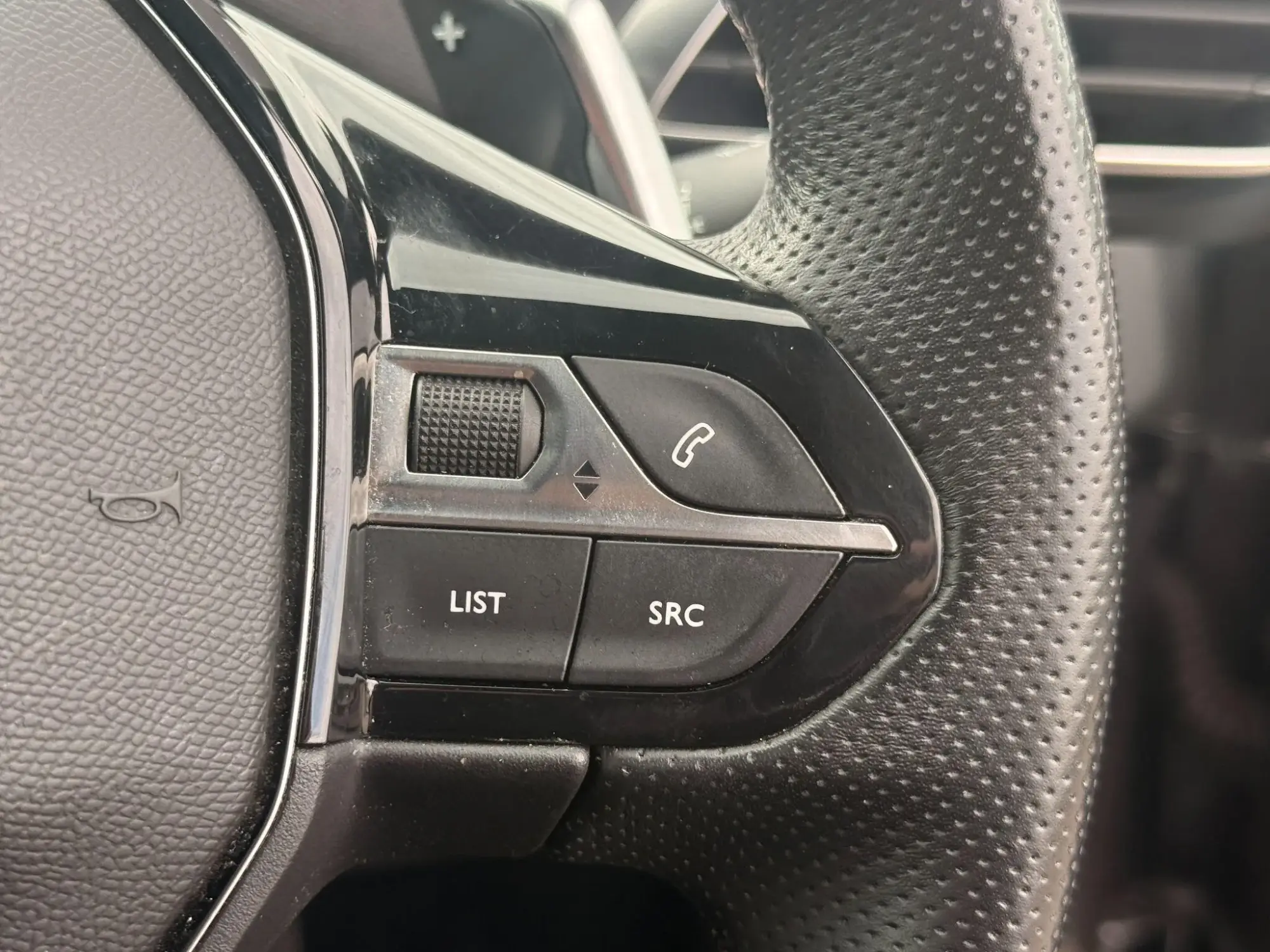 Peugeot 5008 Image 13 Peugeot 5008 Image 13