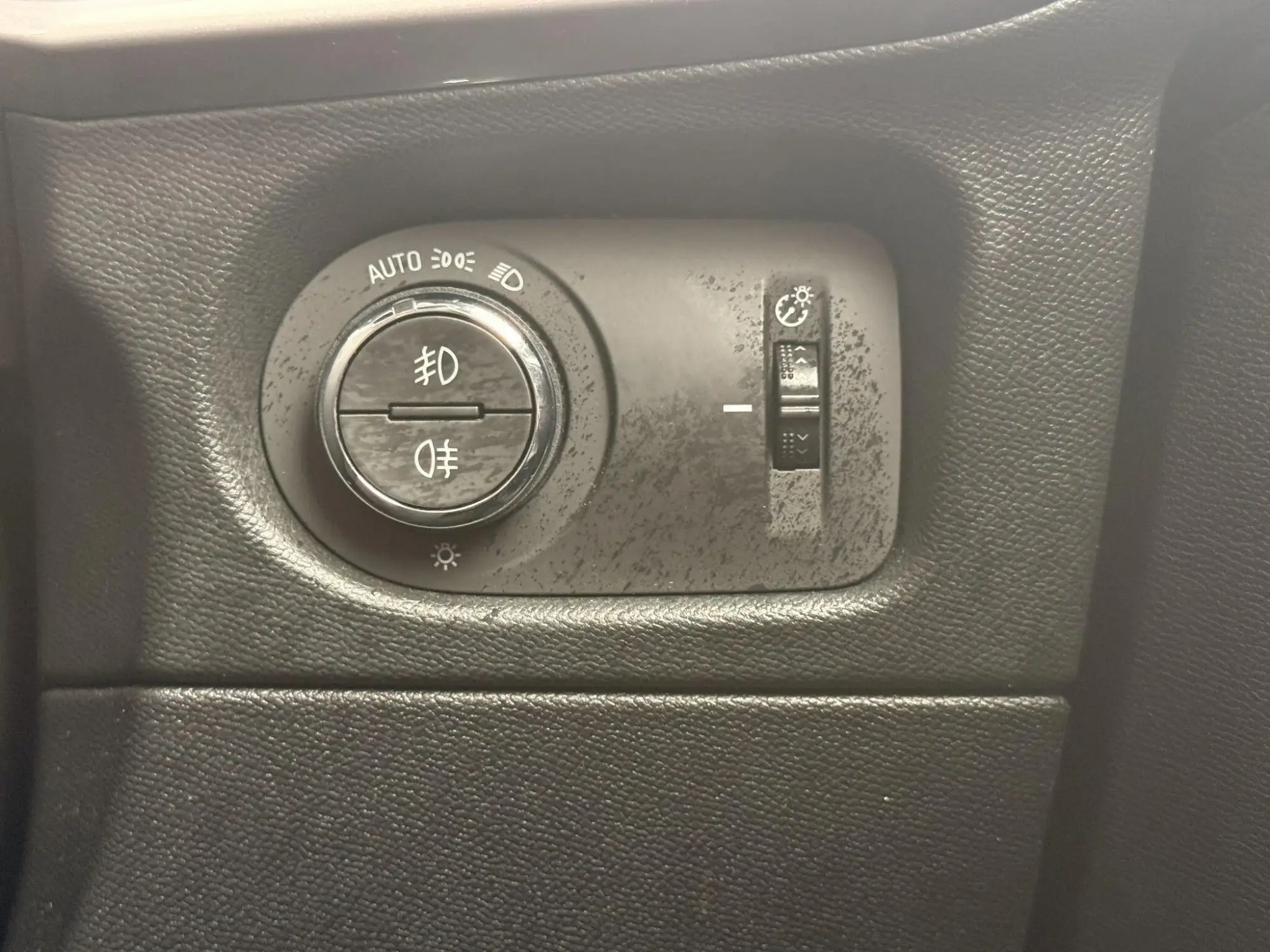 Vauxhall Mokka Electric Image 17