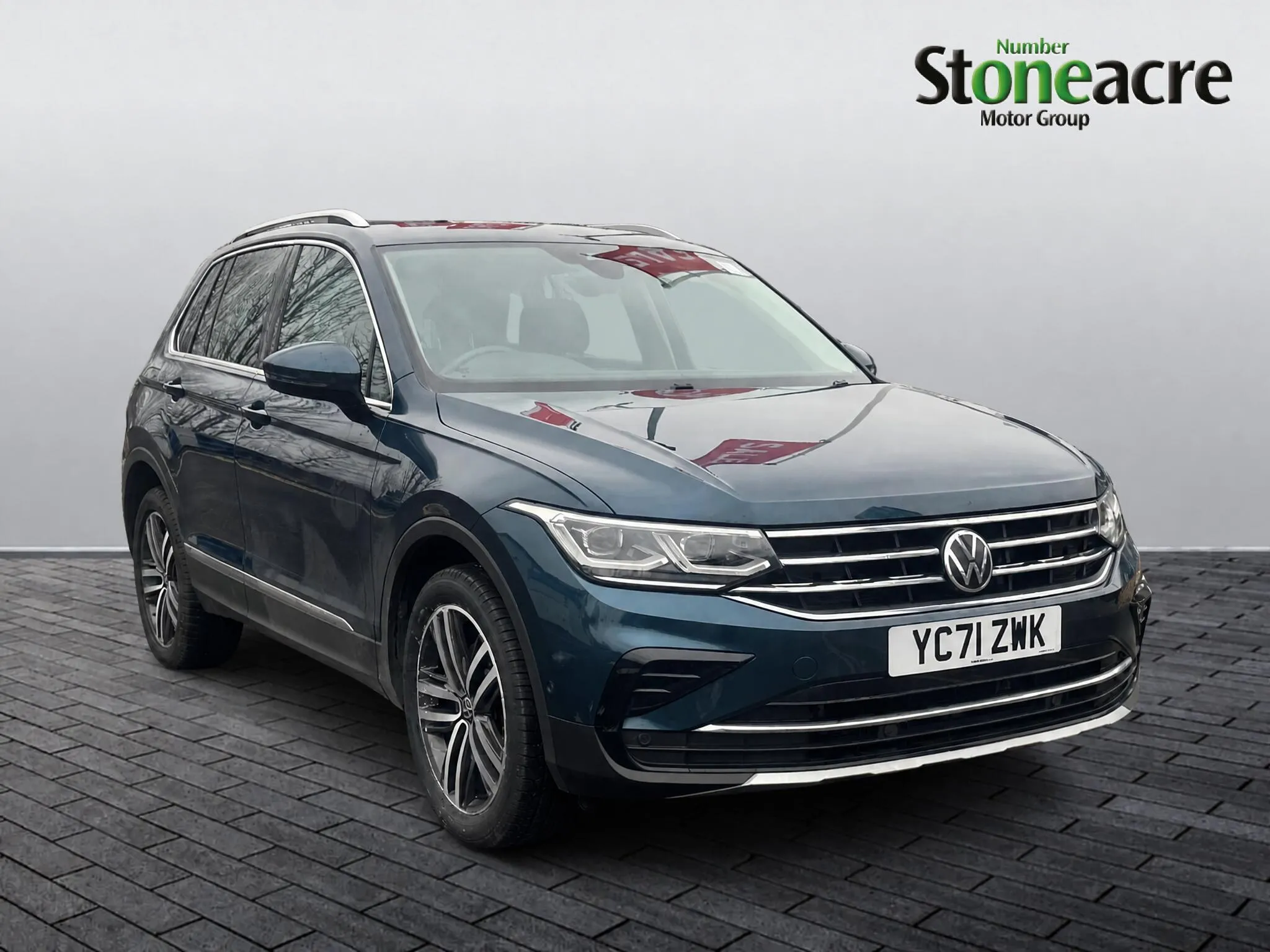 Volkswagen Tiguan undefined 1.4 TSI 13kWh Elegance DSG Euro 6 (s/s) 5dr