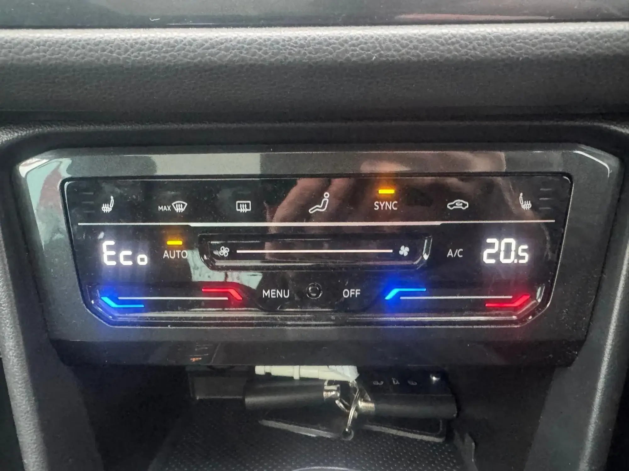 Volkswagen Tiguan Image 14