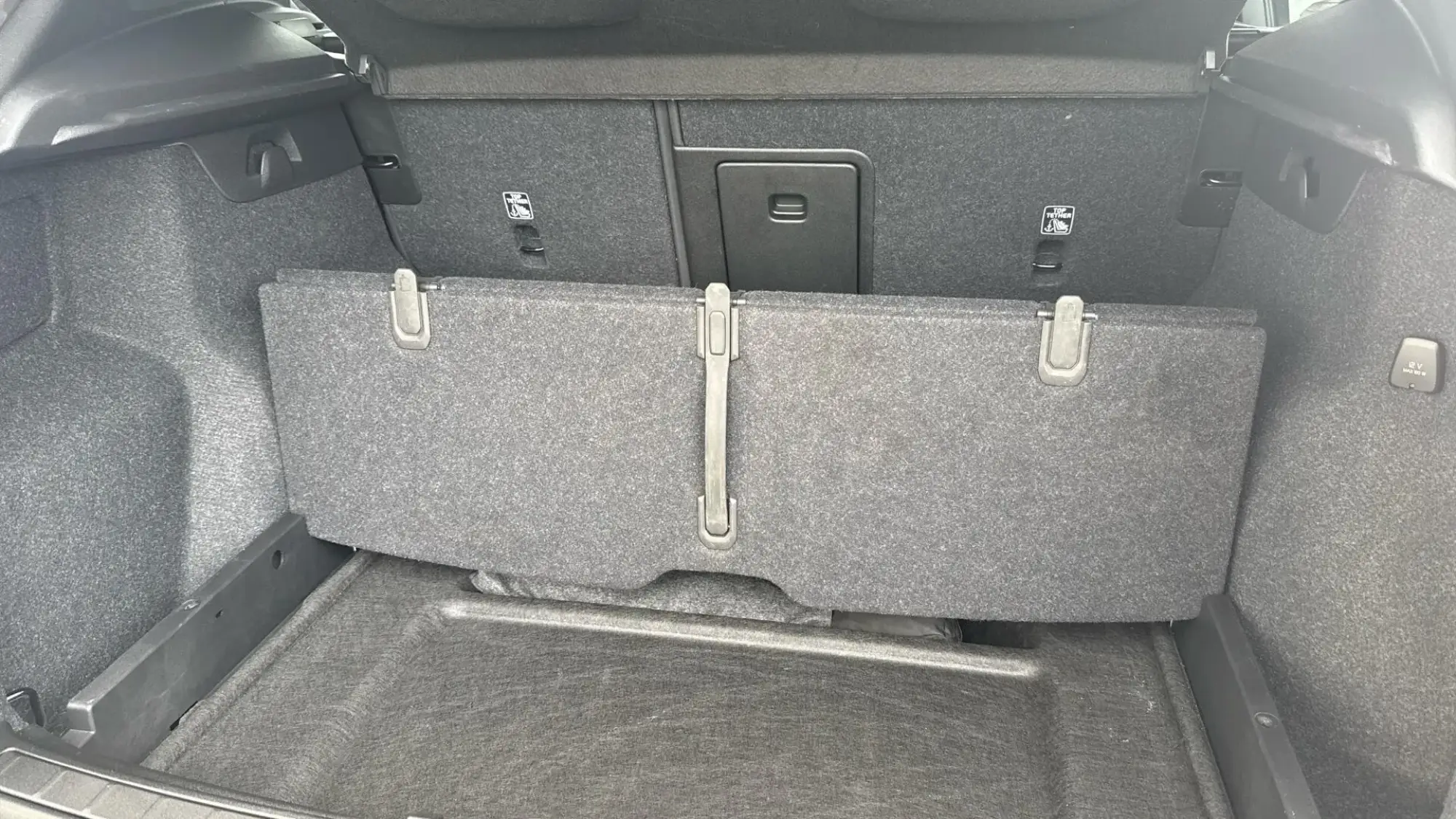 Volvo XC40 Image 40