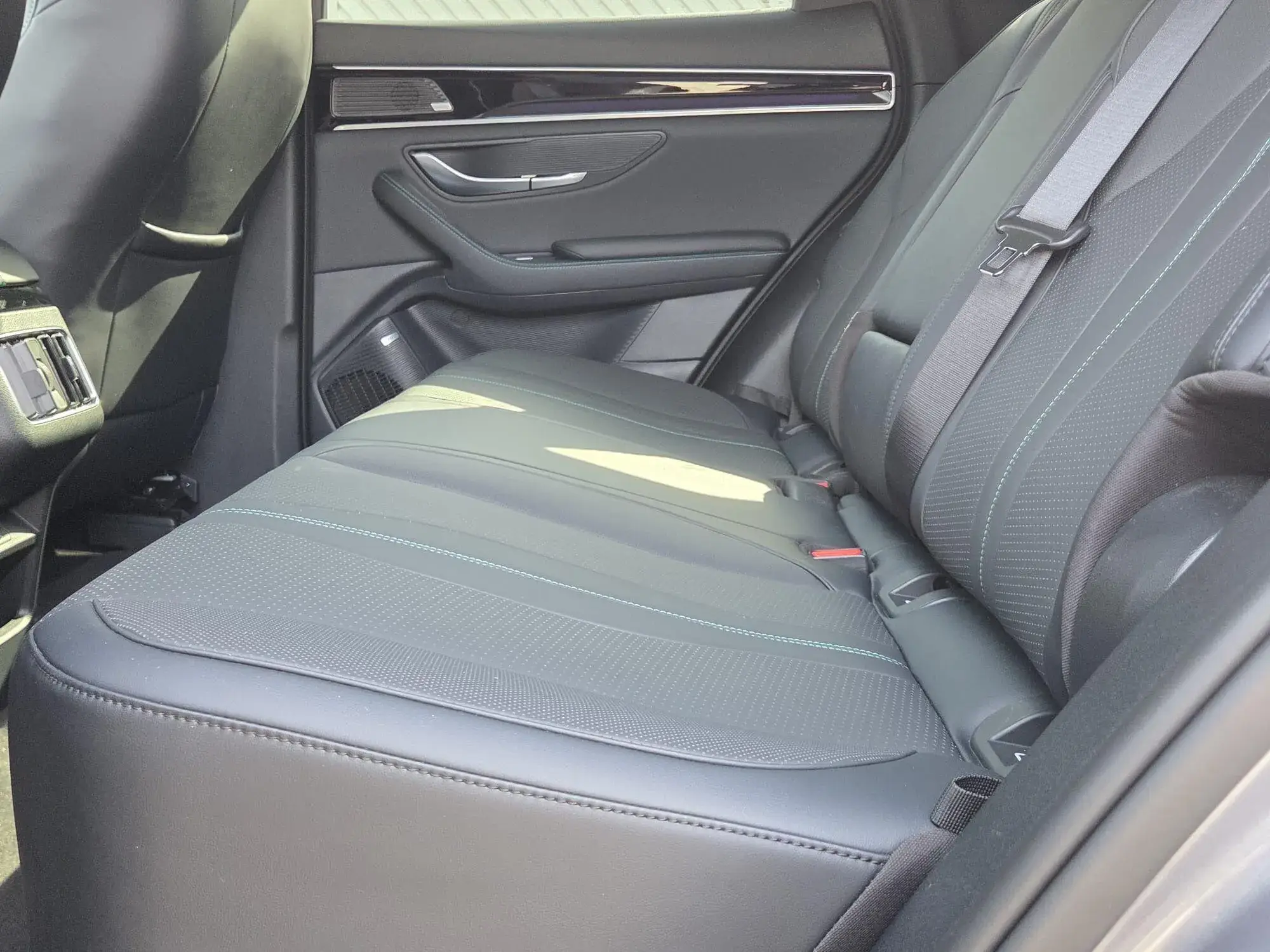 BYD Seal U Image 11