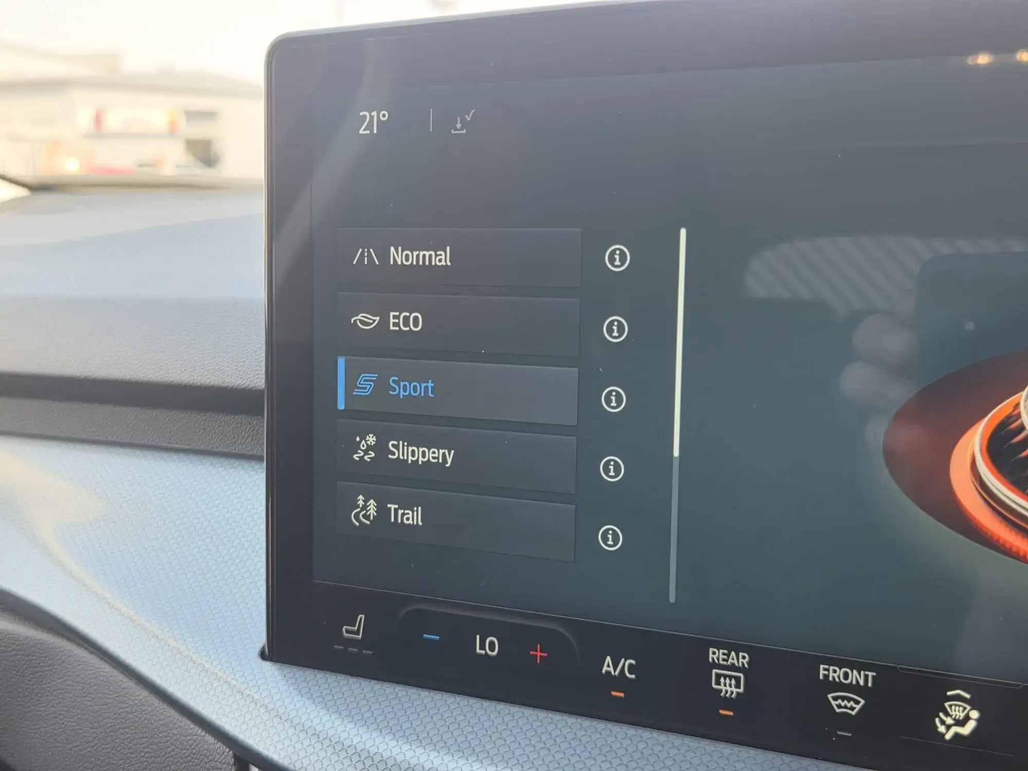 Ford Focus Image 36