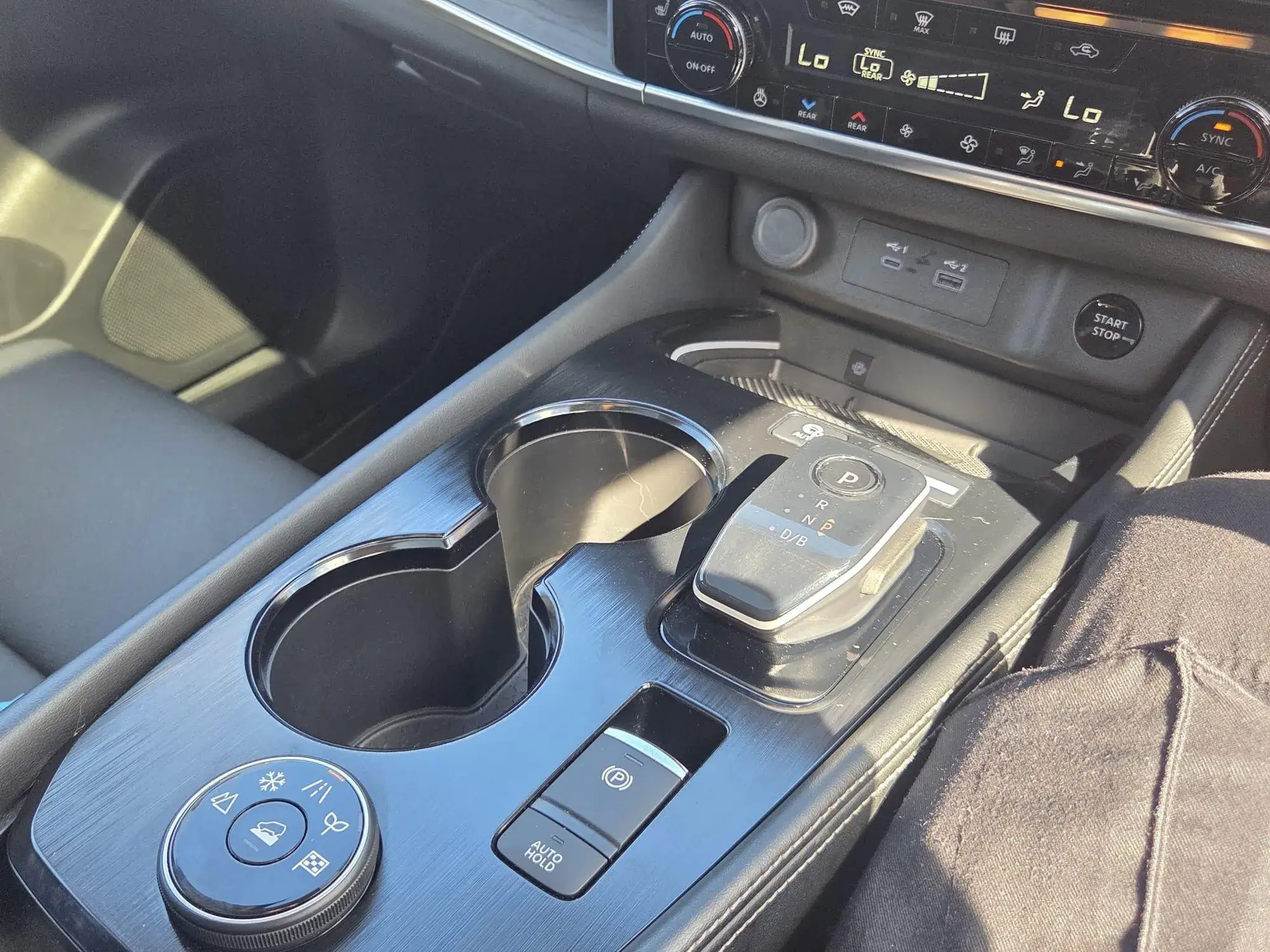 Nissan X-Trail e-POWER Image 9 Nissan X-Trail e-POWER Image 9