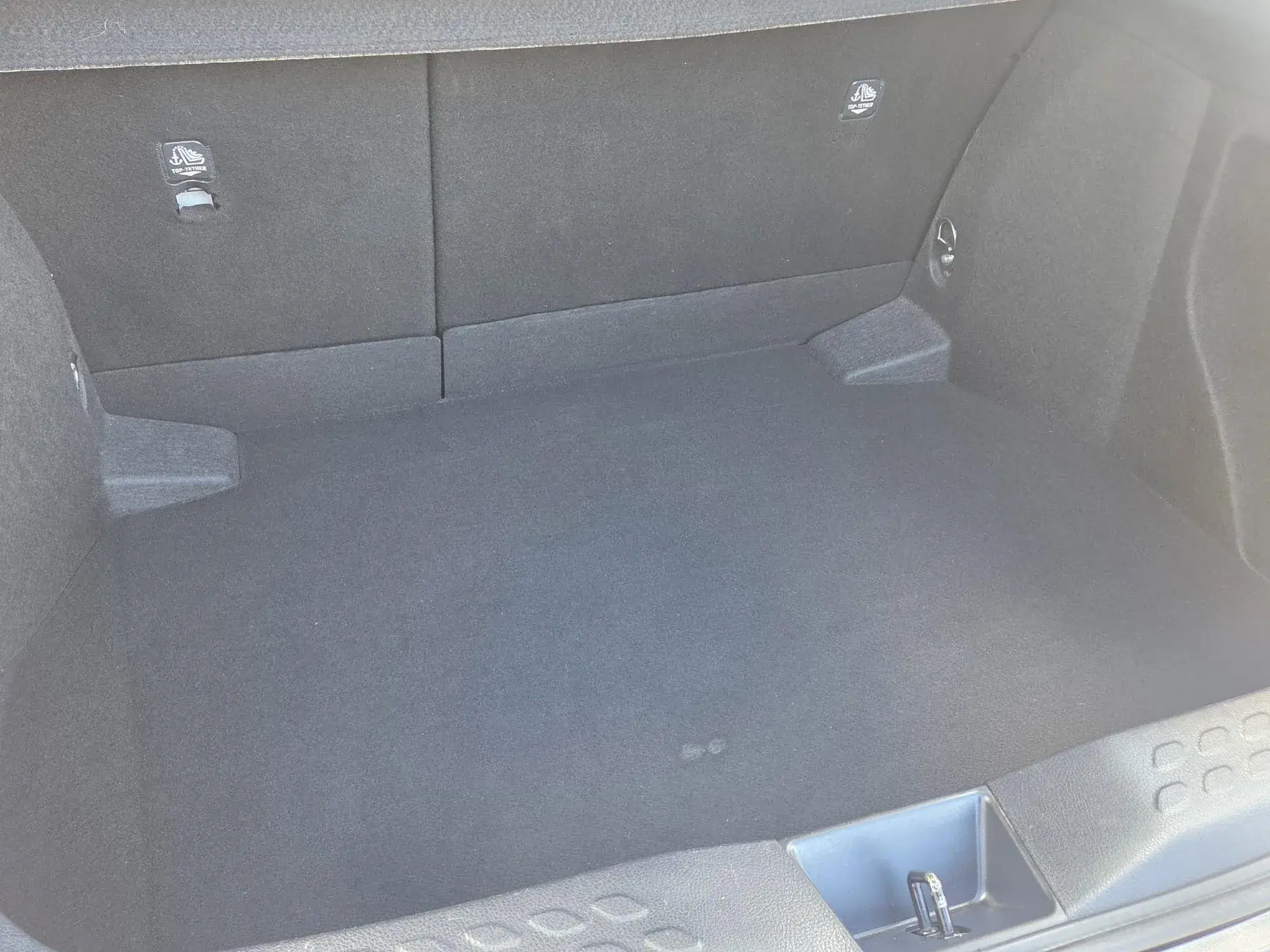 Toyota C-HR Self-Charging Hybrid Image 13