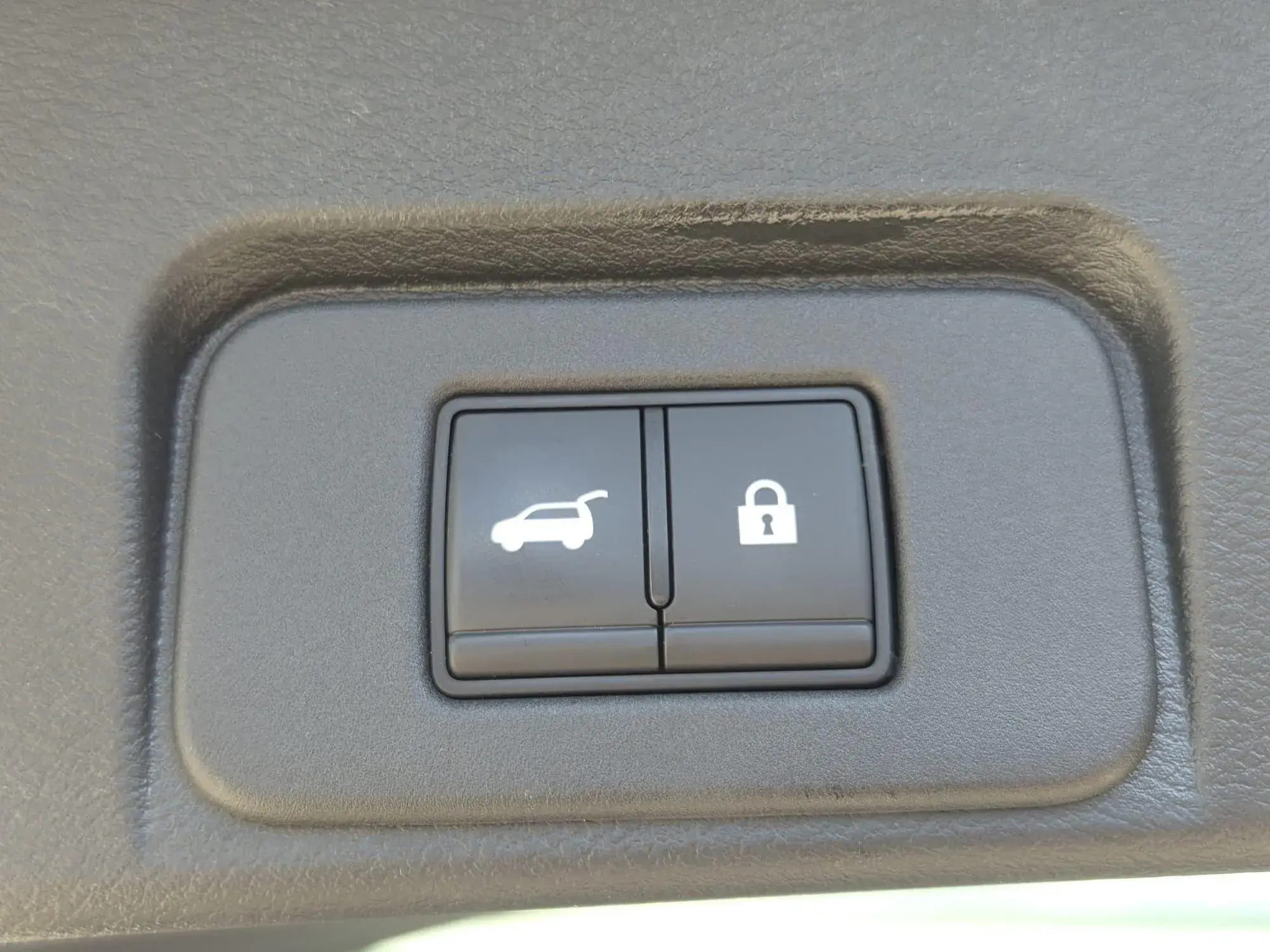 Nissan X-Trail e-POWER Image 24 Nissan X-Trail e-POWER Image 24