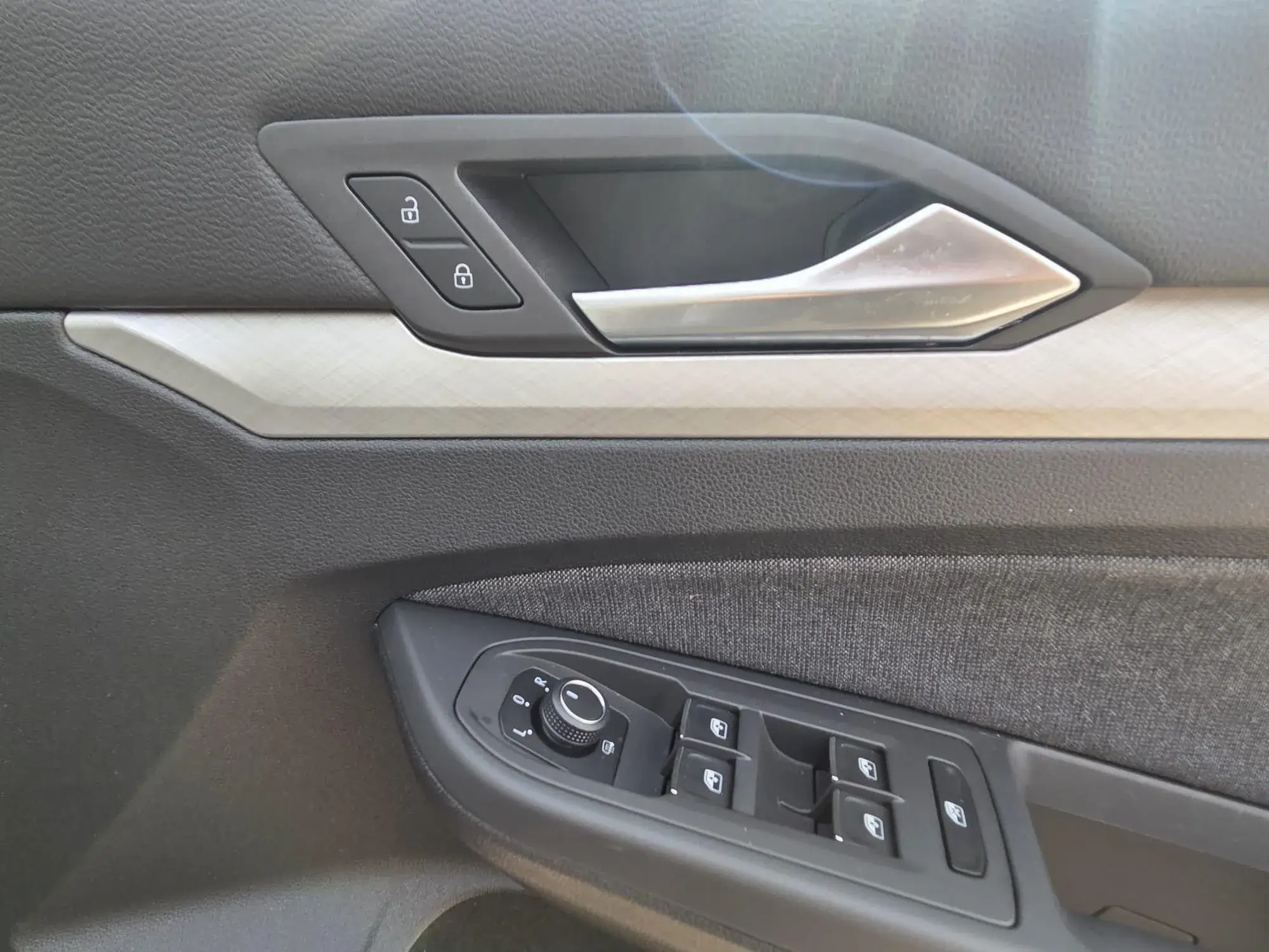 Volkswagen Golf Image 20