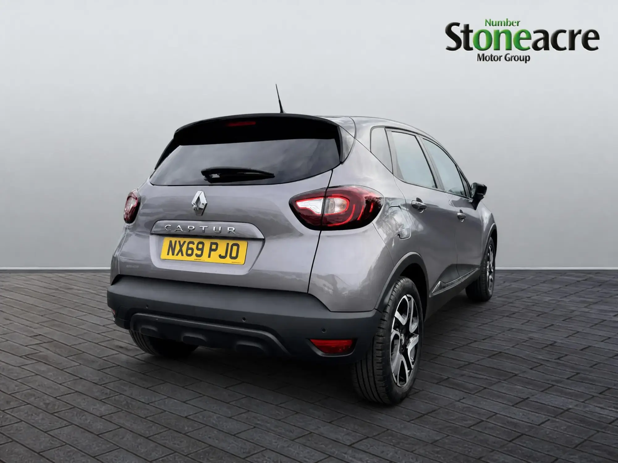 Renault Captur Image 3