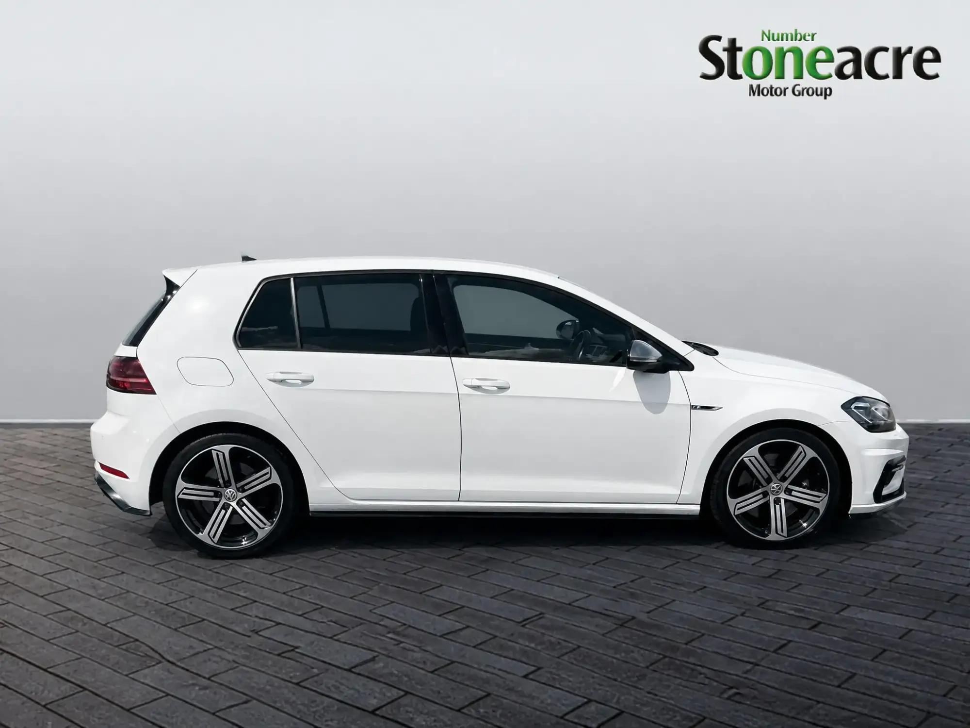 Volkswagen Golf Image 7