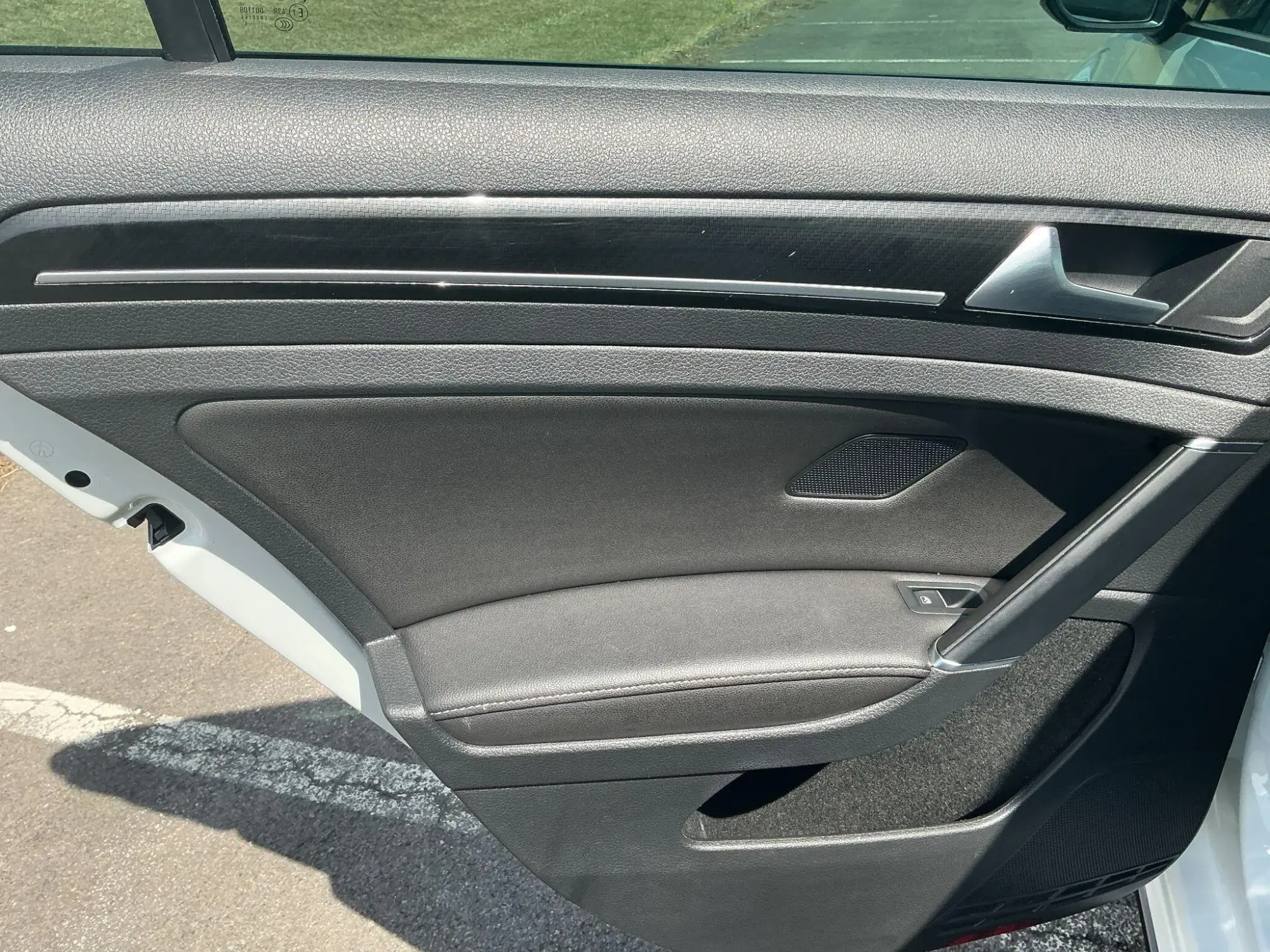 Volkswagen Golf Image 16