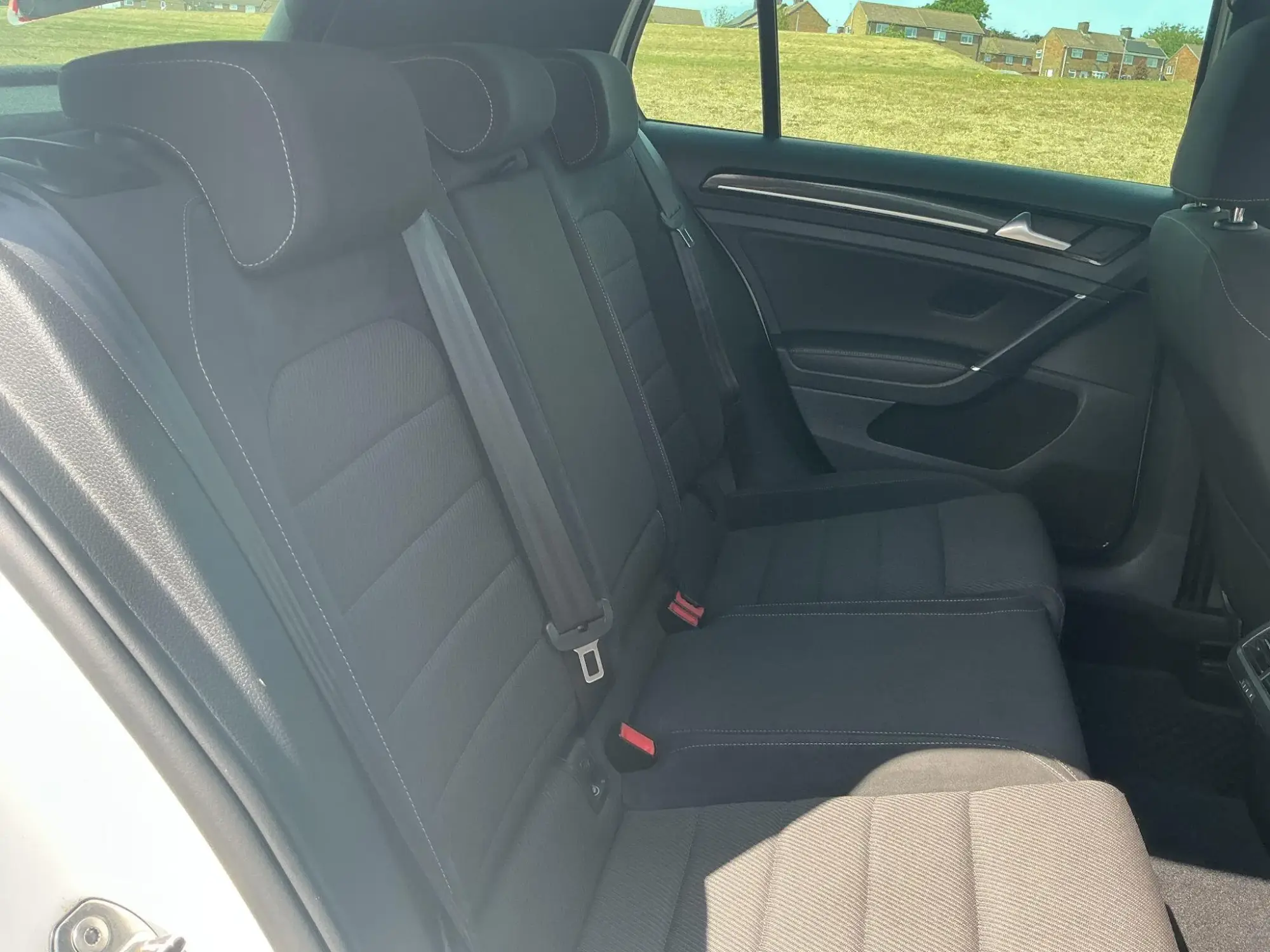 Volkswagen Golf Image 23