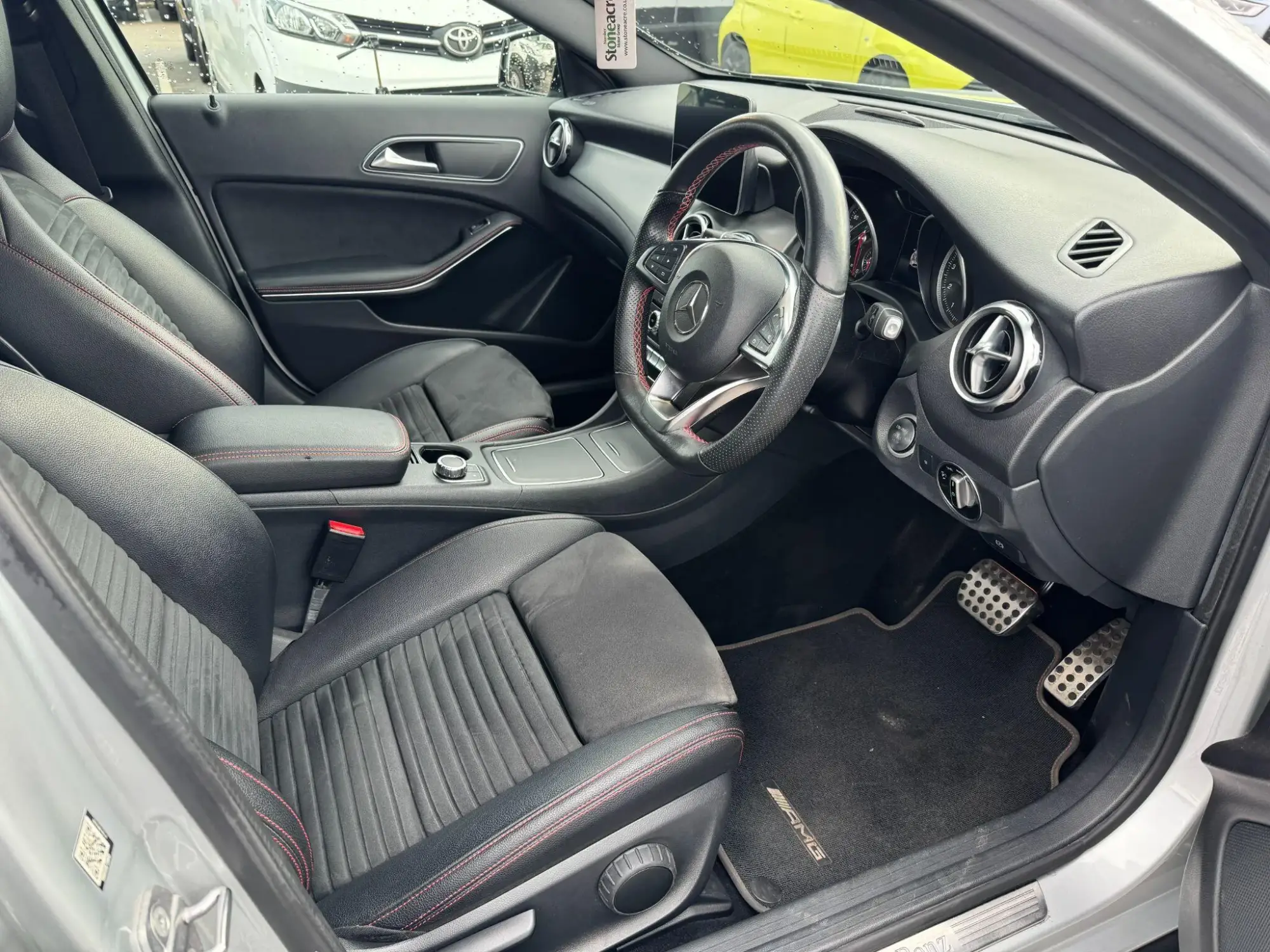 Mercedes-Benz GLA Image 11 Mercedes-Benz GLA Image 11