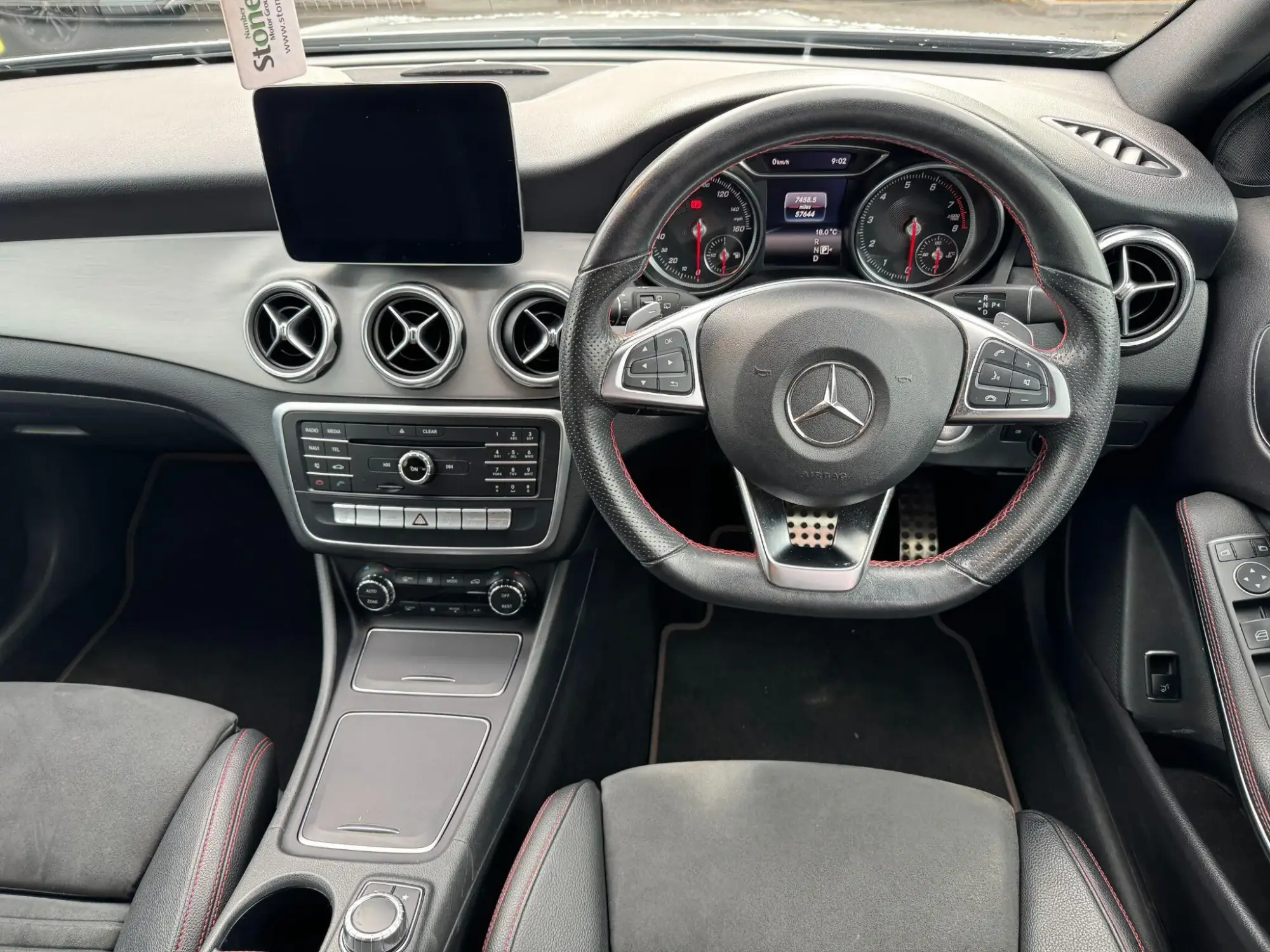 Mercedes-Benz GLA Image 15 Mercedes-Benz GLA Image 15