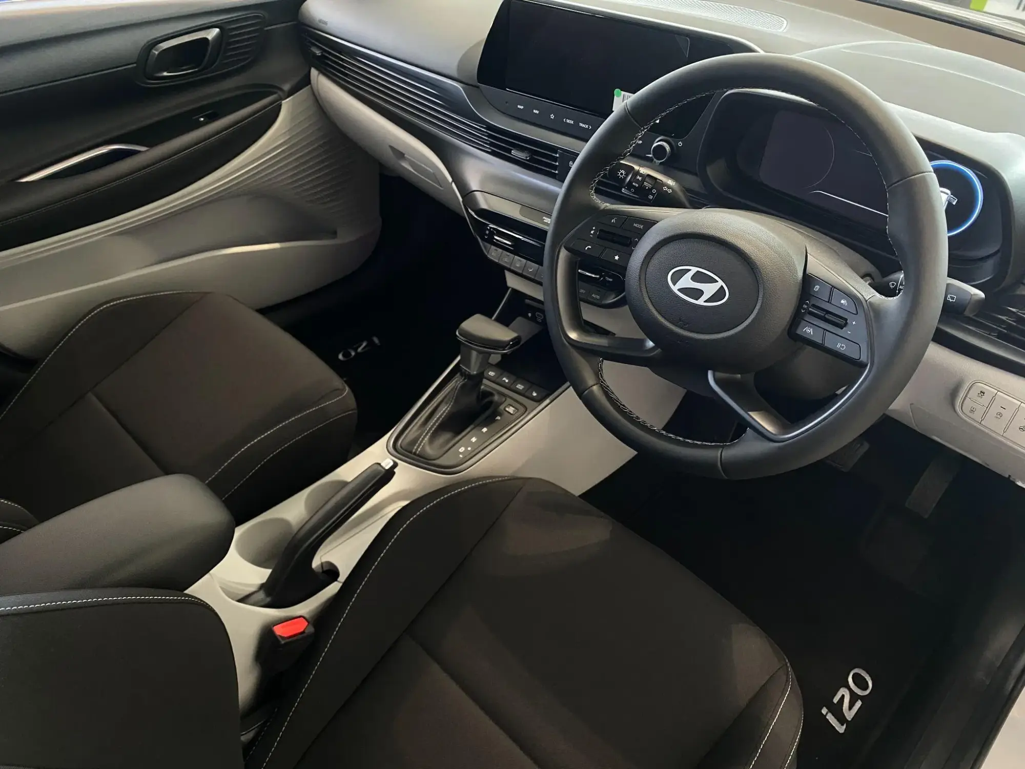 Hyundai i20 Image 10 Hyundai i20 Image 10