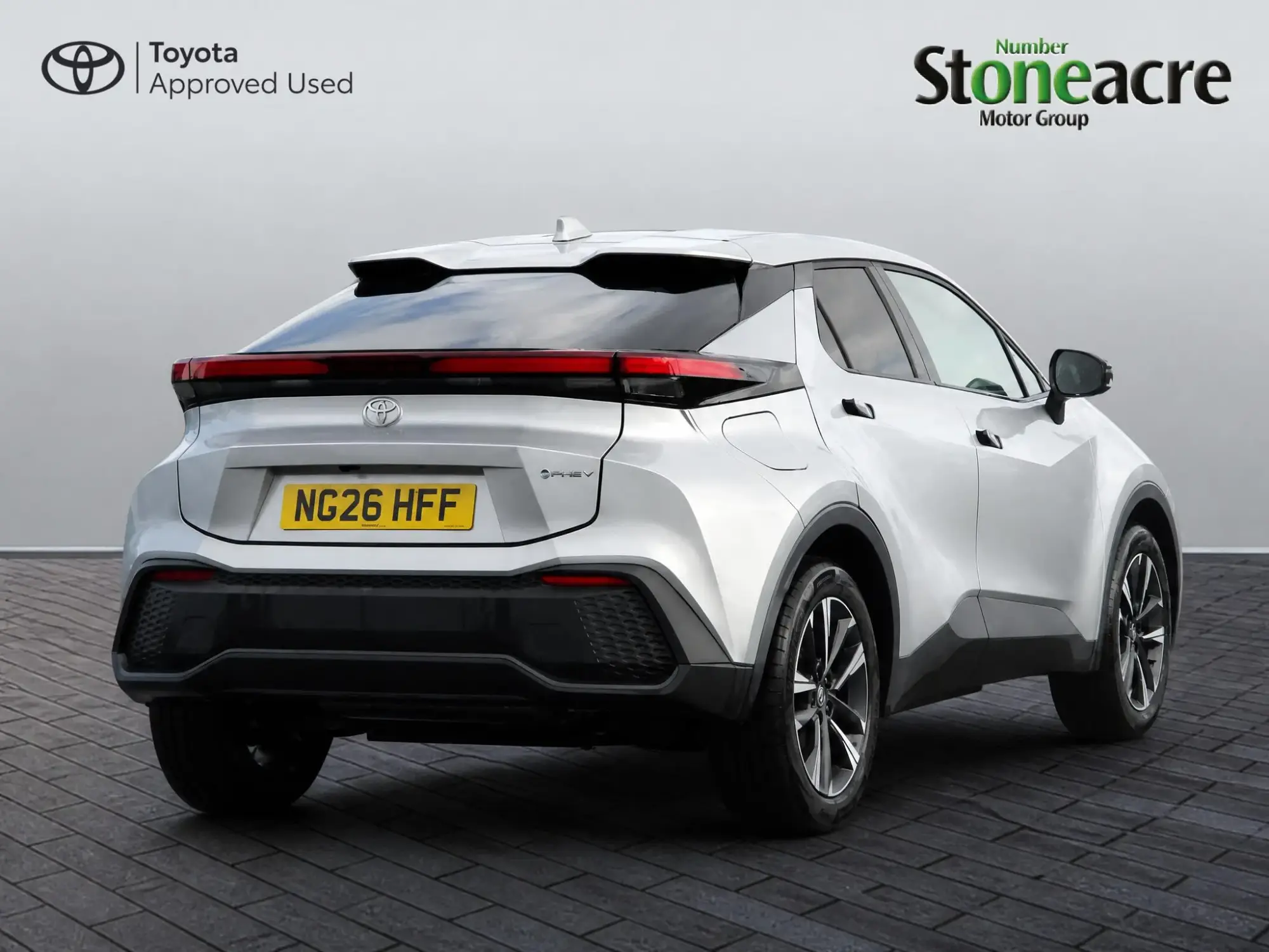 Toyota C-HR Plug-in Hybrid 2.0 VVT-h 13.6 kWh Design CVT Euro 6 (s/s) 5dr NG26HFF Image 3 Toyota C-HR Plug-in Hybrid 2.0 VVT-h 13.6 kWh Design CVT Euro 6 (s/s) 5dr NG26HFF Image 3