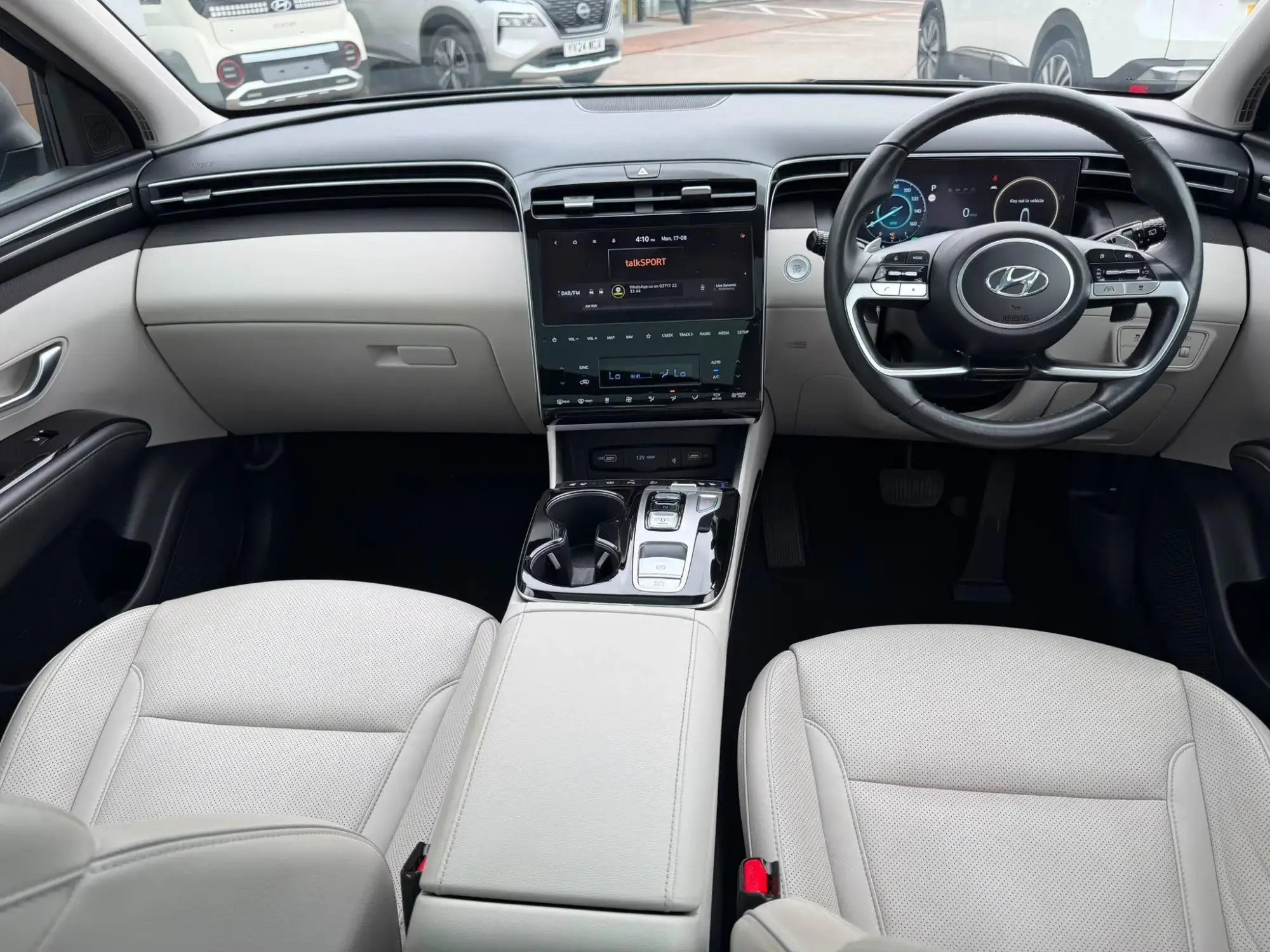 Hyundai TUCSON Plug-in Hybrid Image 27 Hyundai TUCSON Plug-in Hybrid Image 27