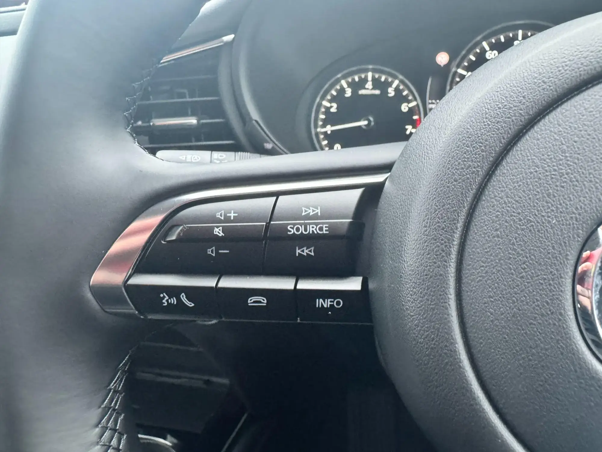Mazda CX-30 Image 15