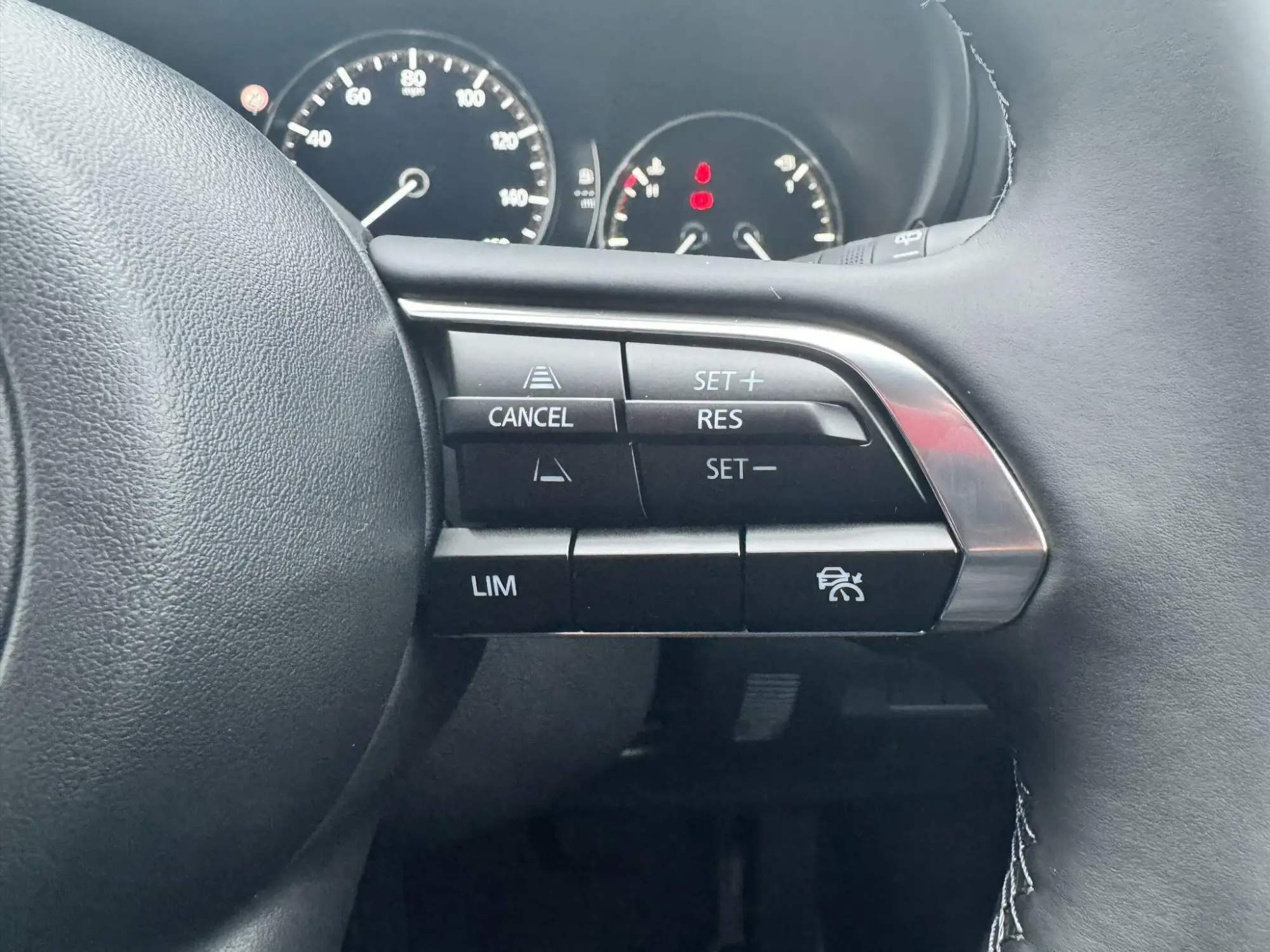 Mazda CX-30 Image 16