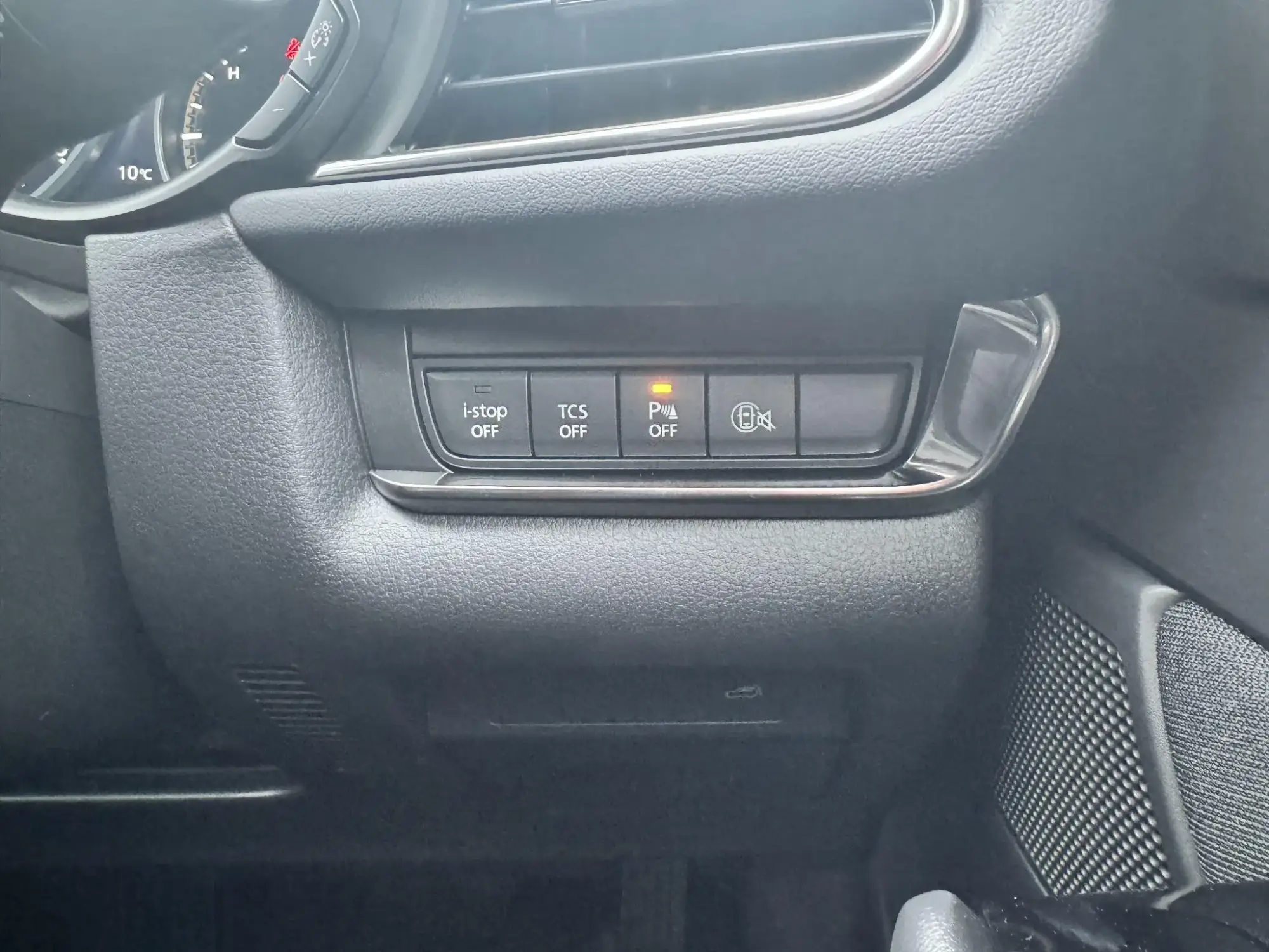 Mazda CX-30 Image 17