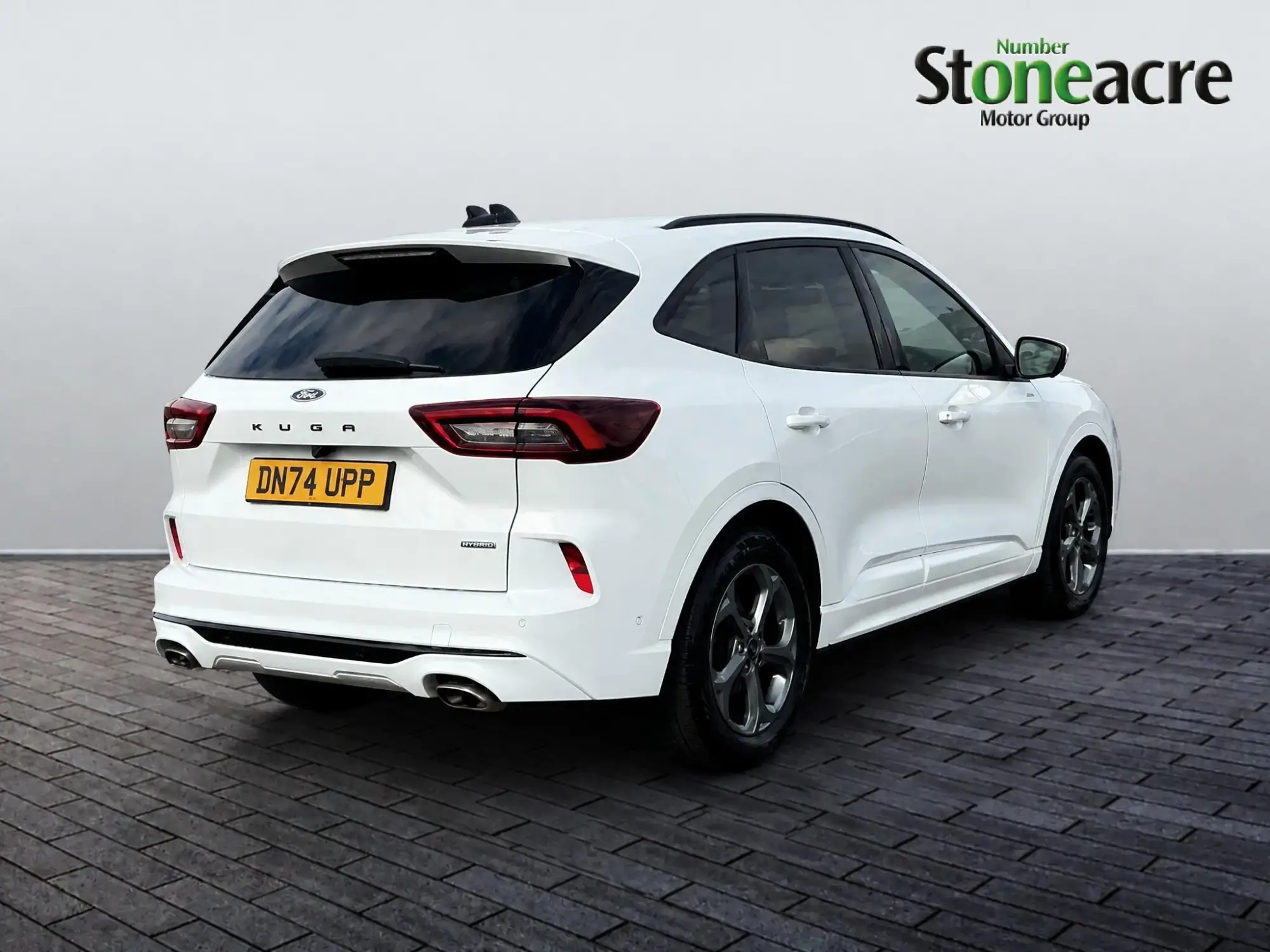 Ford Kuga Hybrid Image 2 Ford Kuga Hybrid Image 2