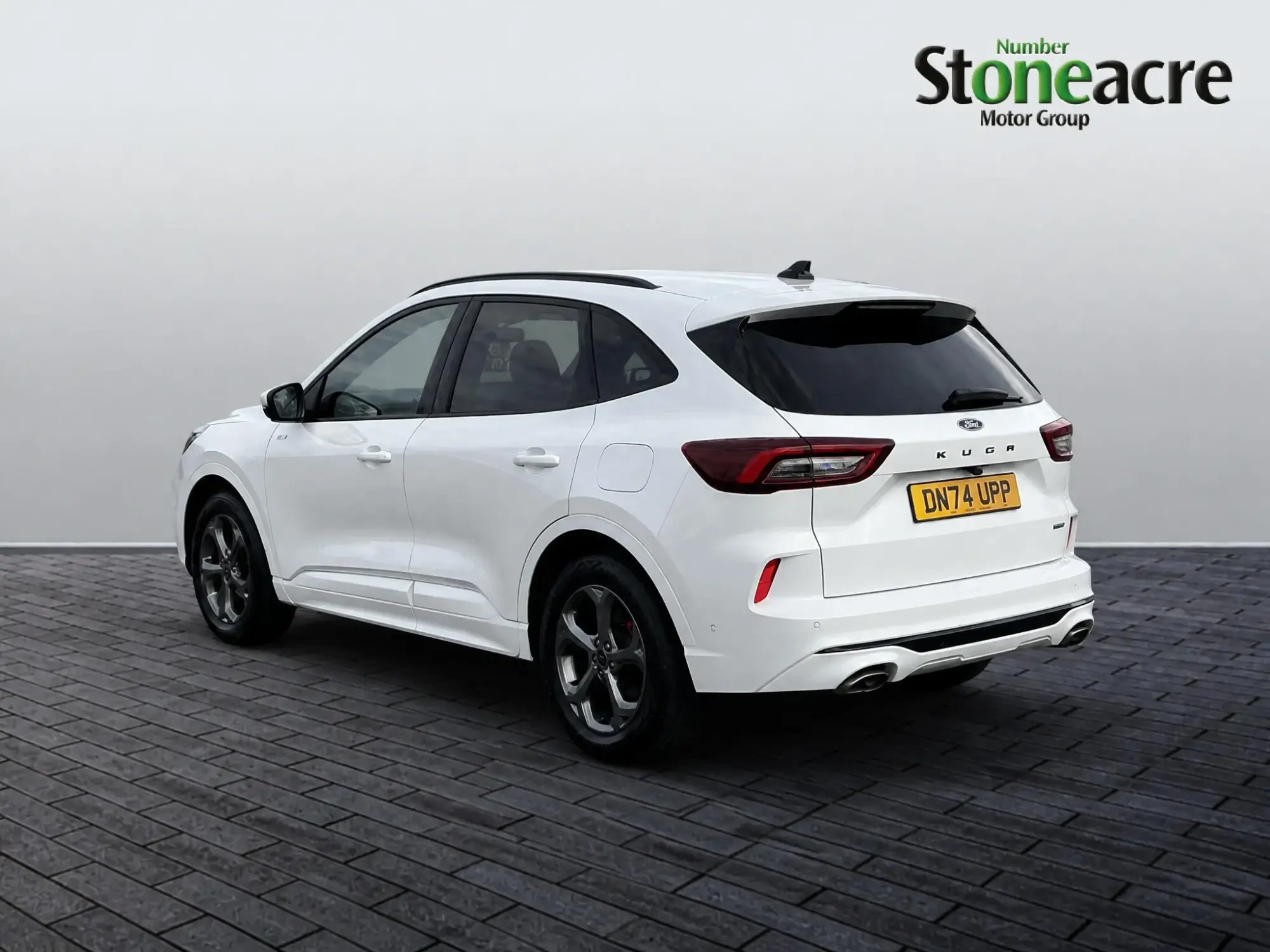 Ford Kuga Hybrid Image 3 Ford Kuga Hybrid Image 3
