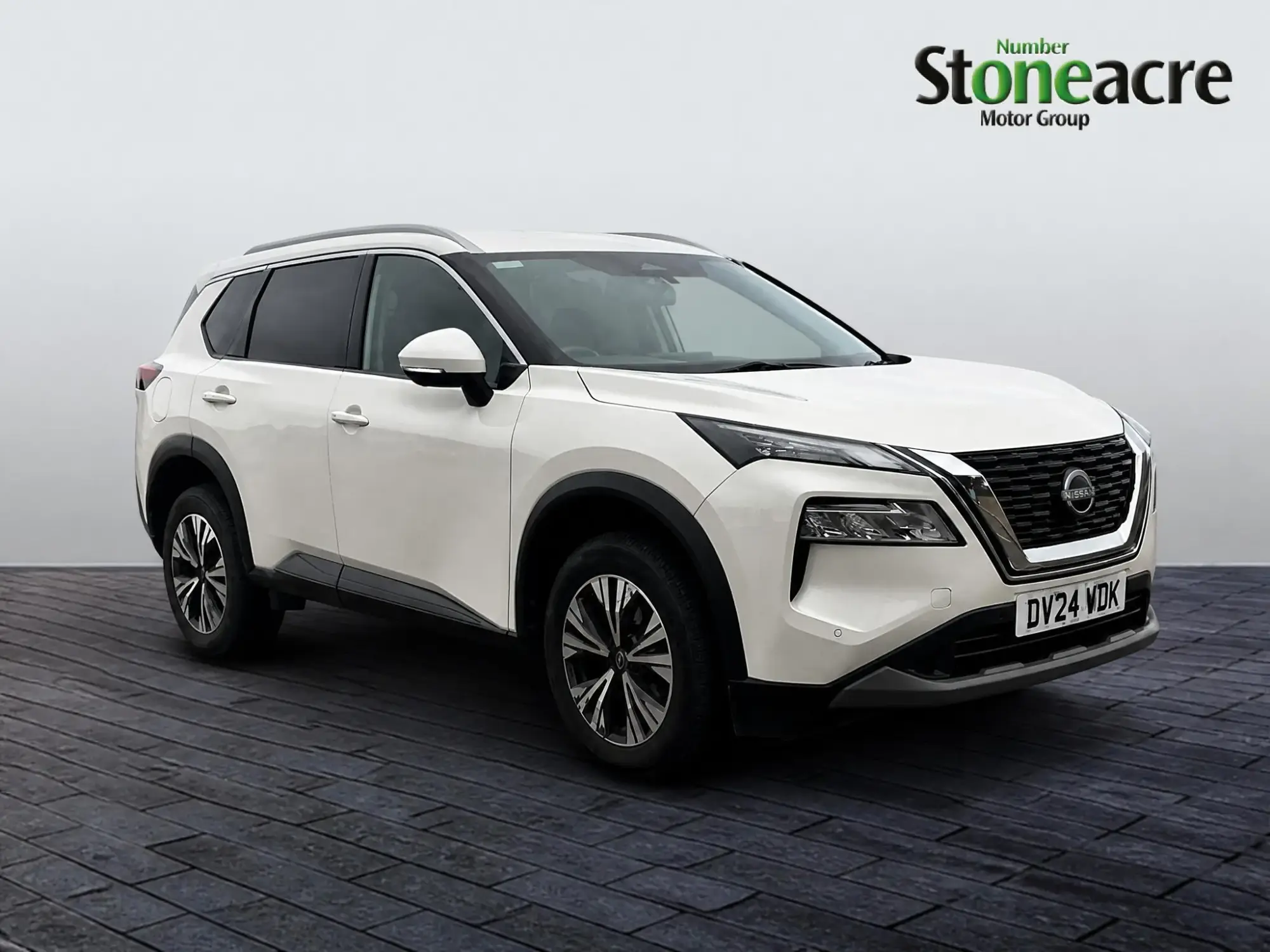 Nissan X-Trail Image 1 Nissan X-Trail Image 1