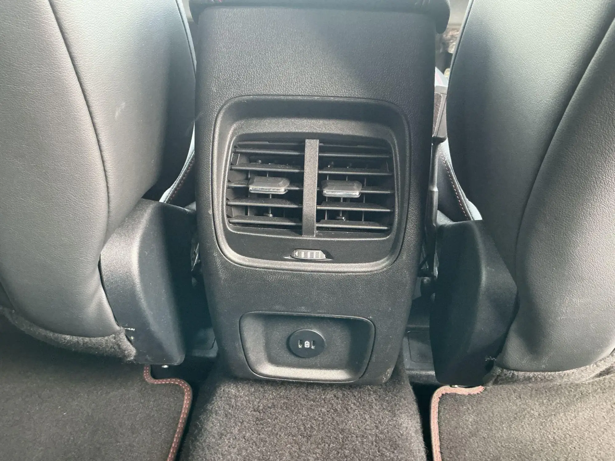 Ford Kuga Hybrid Image 21 Ford Kuga Hybrid Image 21