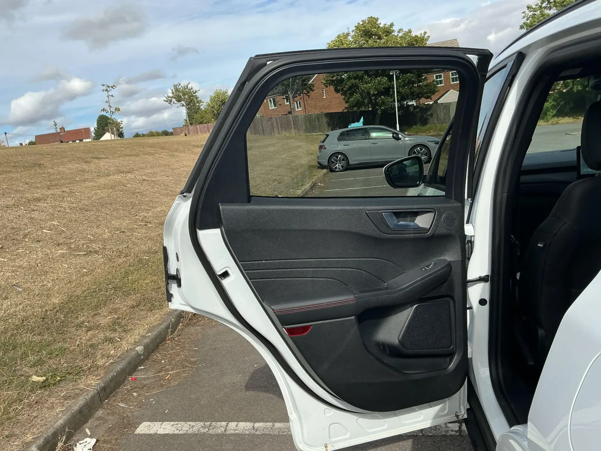 Ford Kuga Hybrid Image 22 Ford Kuga Hybrid Image 22