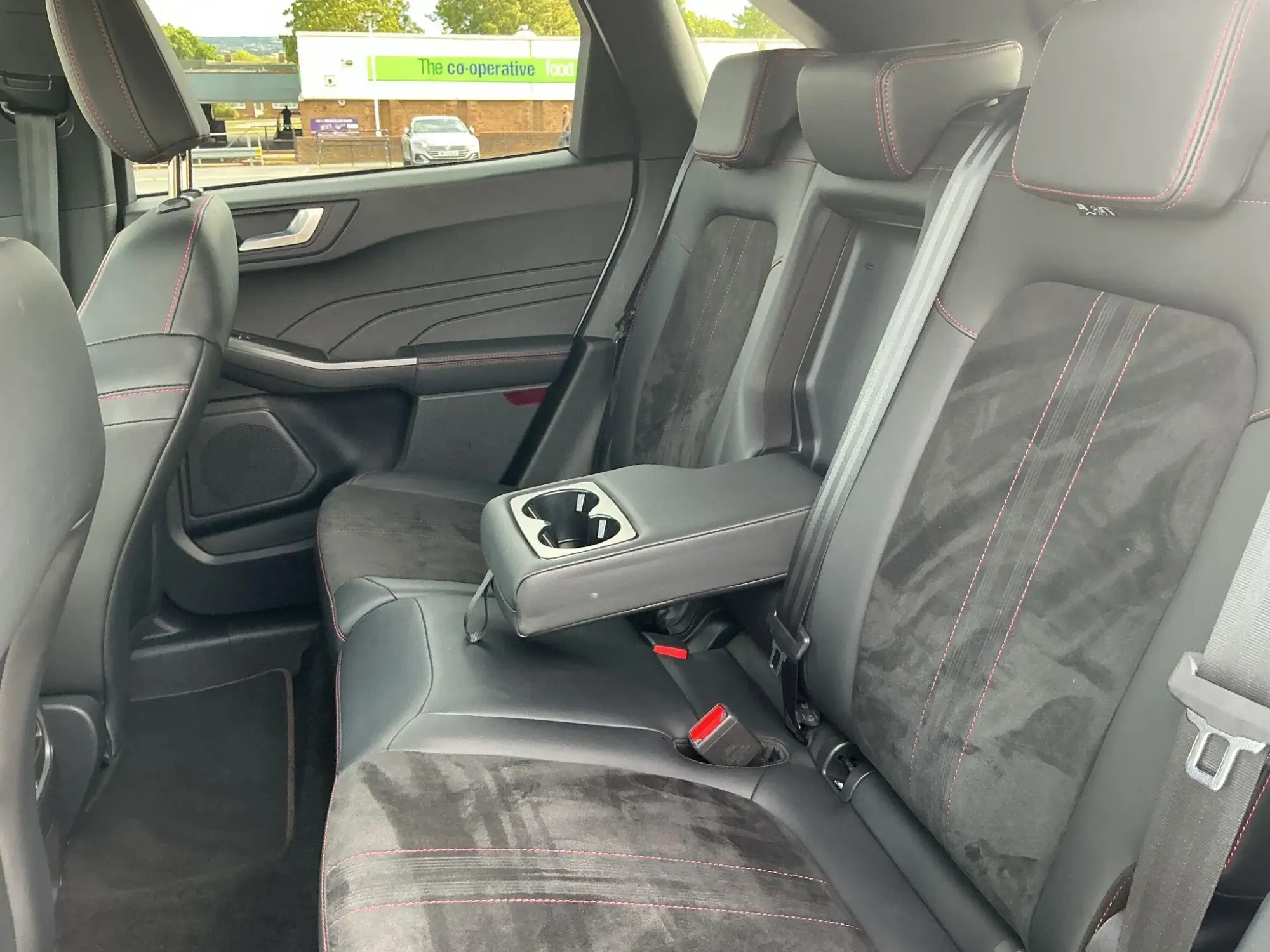Ford Kuga Hybrid Image 25 Ford Kuga Hybrid Image 25