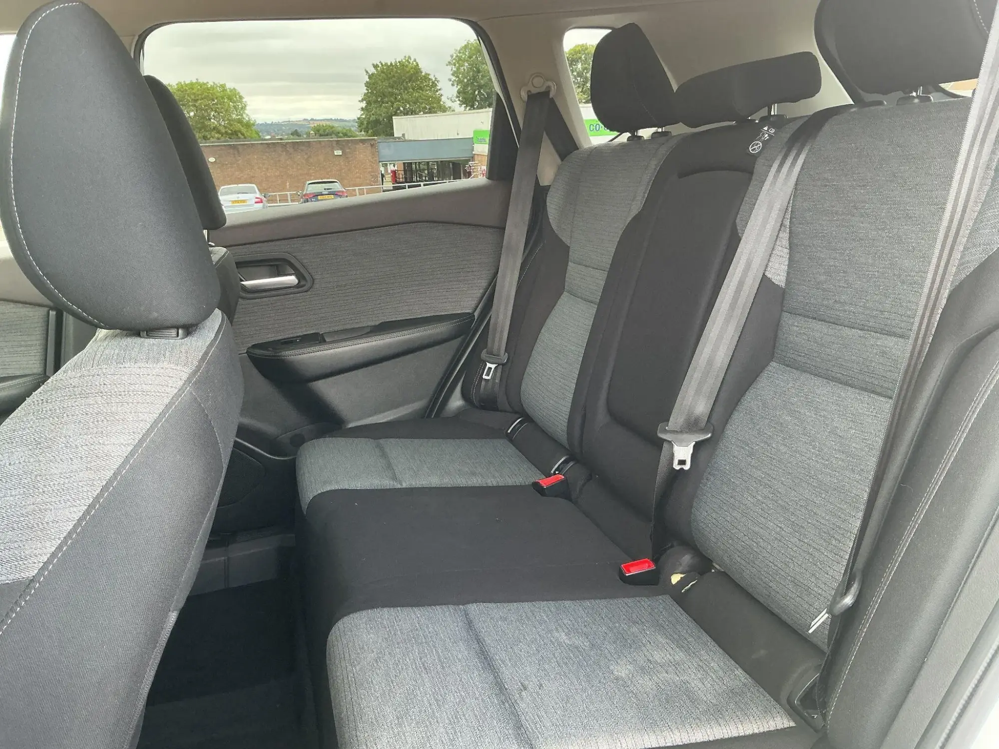 Nissan X-Trail Image 21 Nissan X-Trail Image 21