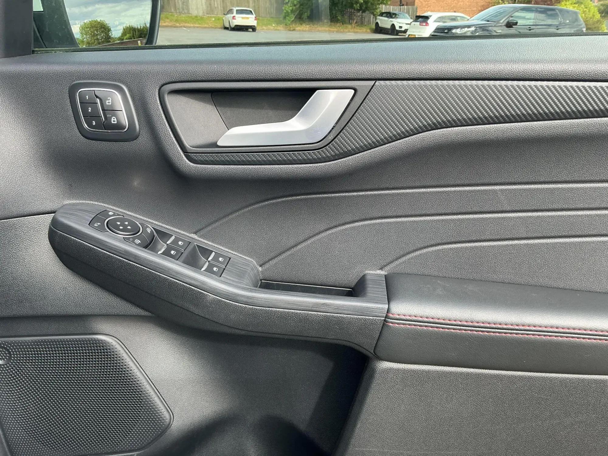 Ford Kuga Hybrid Image 32 Ford Kuga Hybrid Image 32