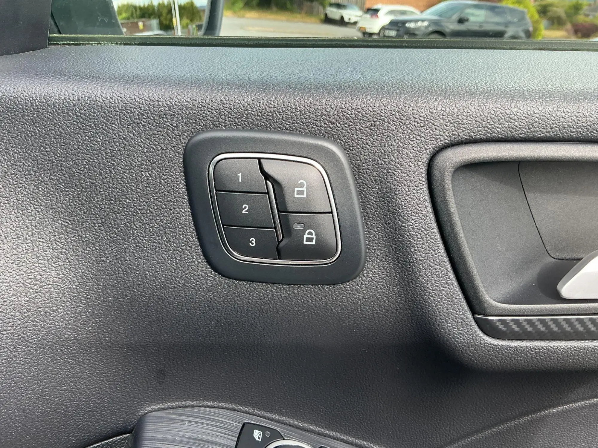 Ford Kuga Hybrid Image 33 Ford Kuga Hybrid Image 33