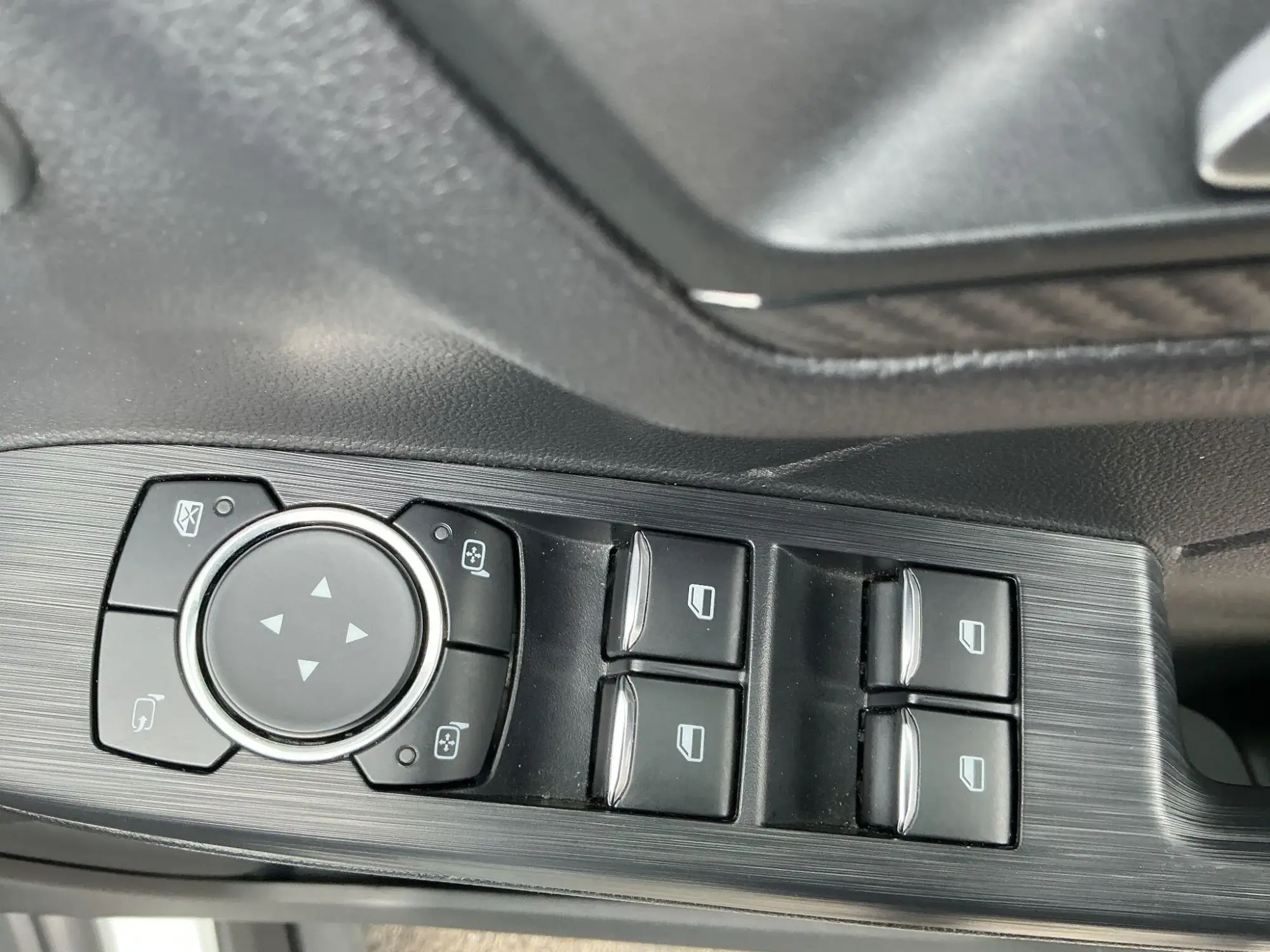 Ford Kuga Hybrid Image 34 Ford Kuga Hybrid Image 34