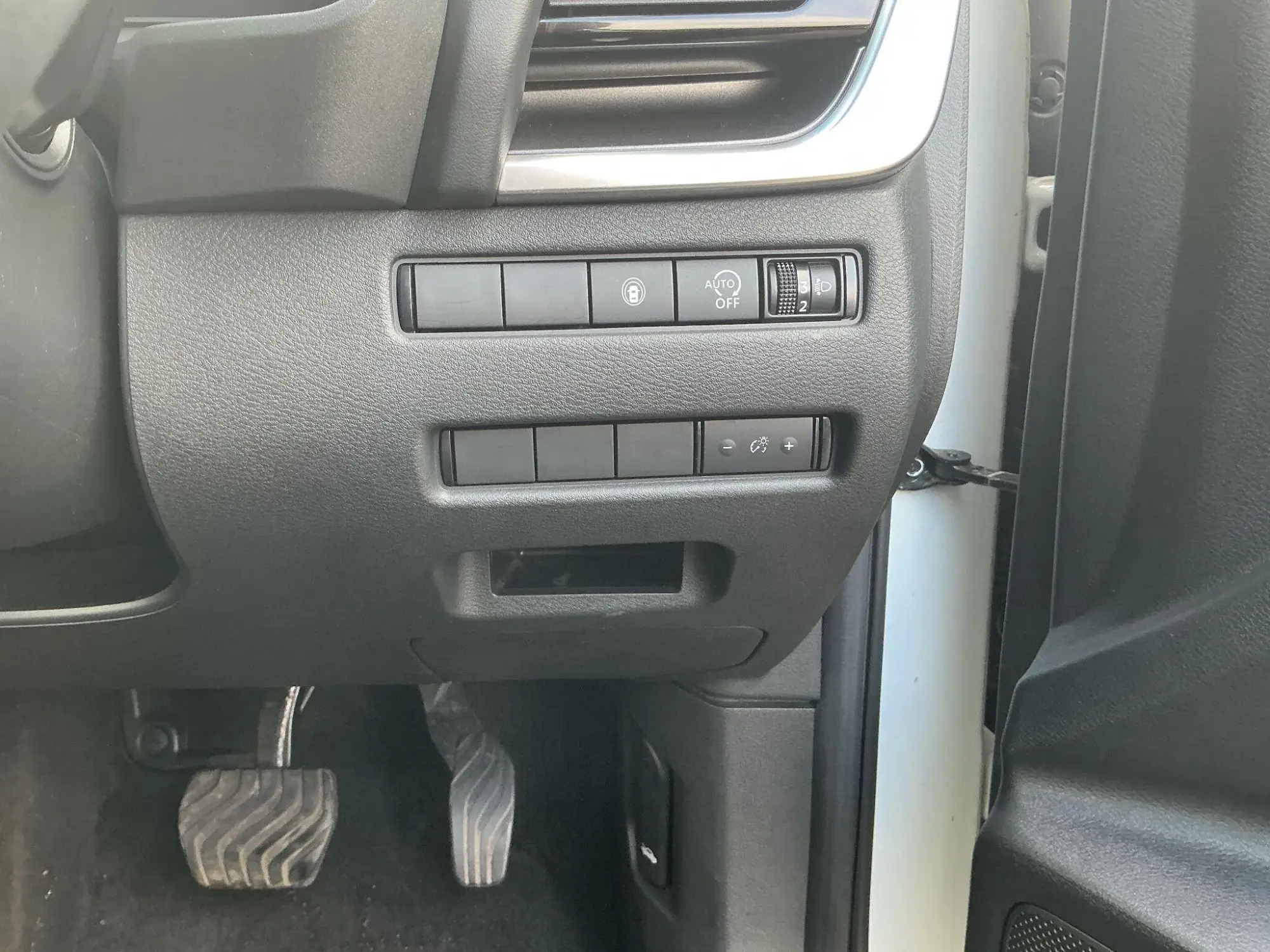 Nissan X-Trail Image 34 Nissan X-Trail Image 34