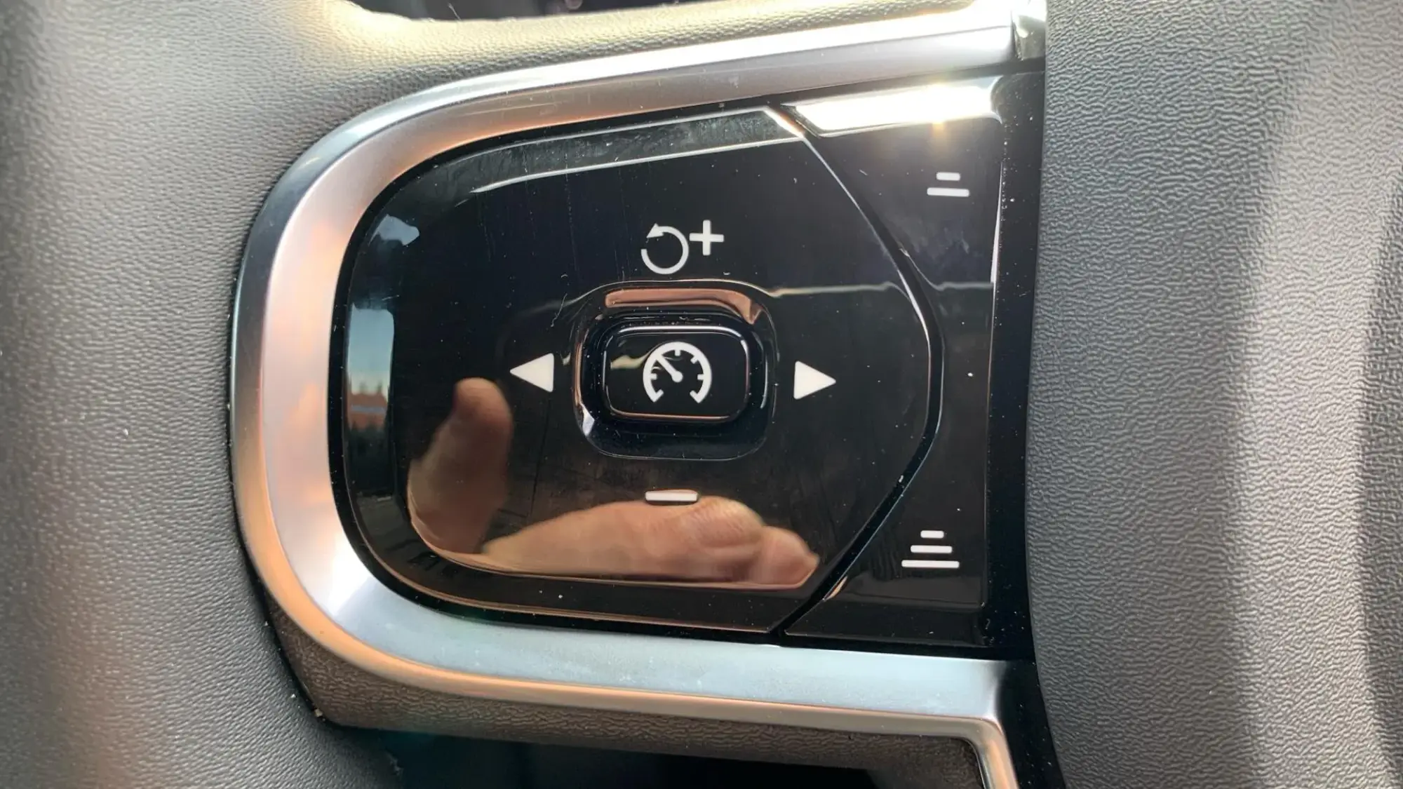 Volvo XC60 Image 21 Volvo XC60 Image 21