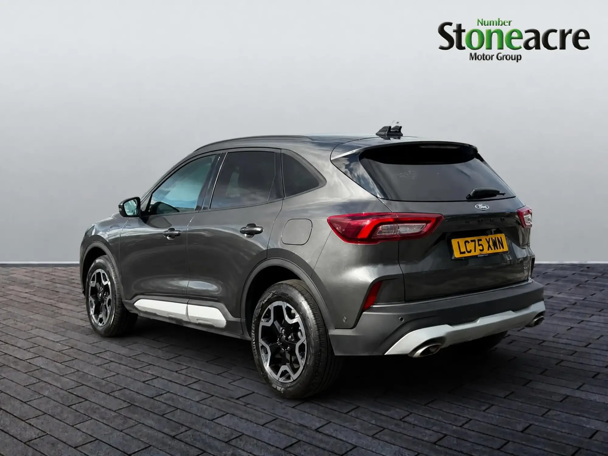 Ford Kuga Plug-In Hybrid Image 5