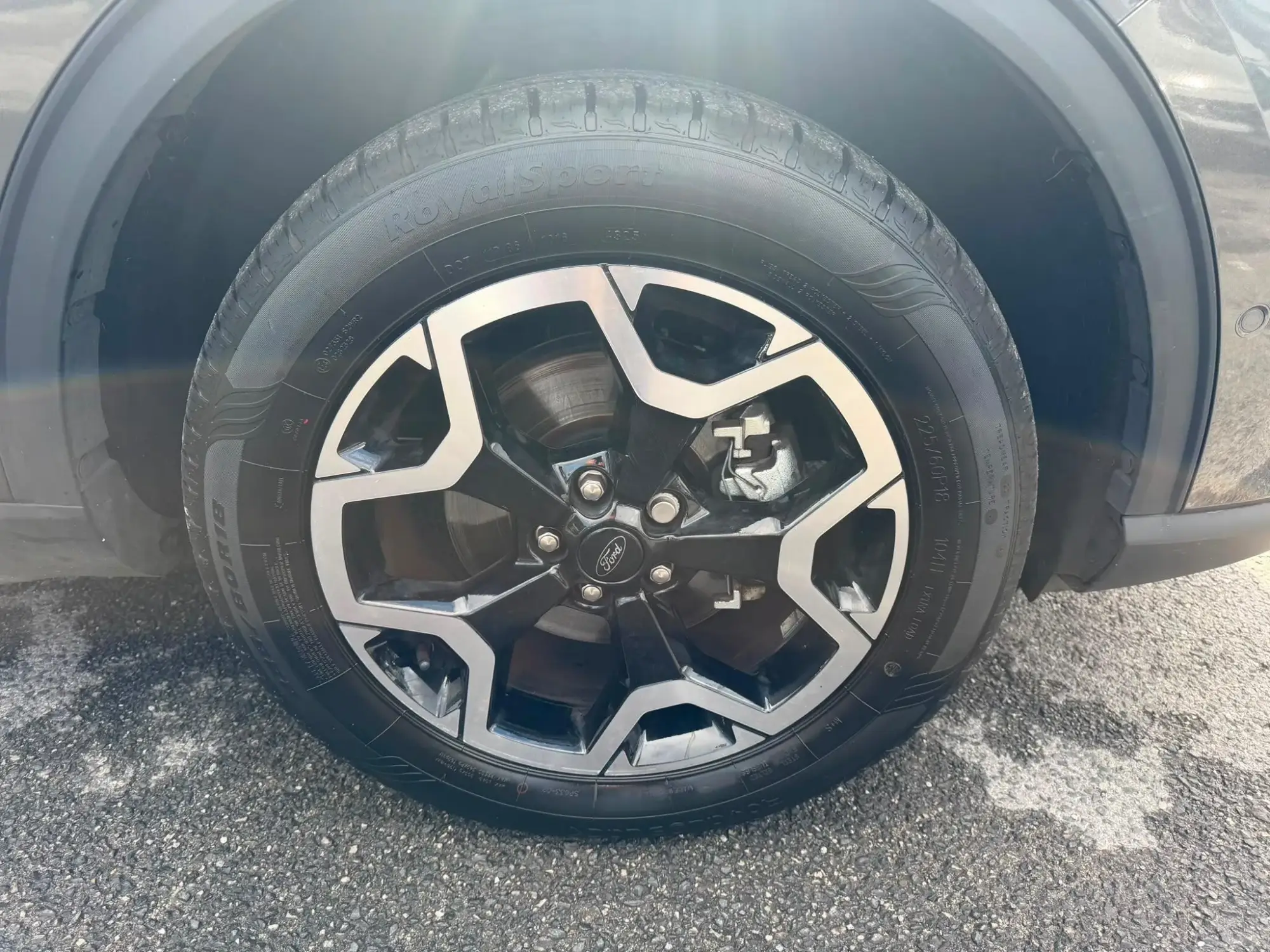 Ford Kuga Plug-In Hybrid Image 9