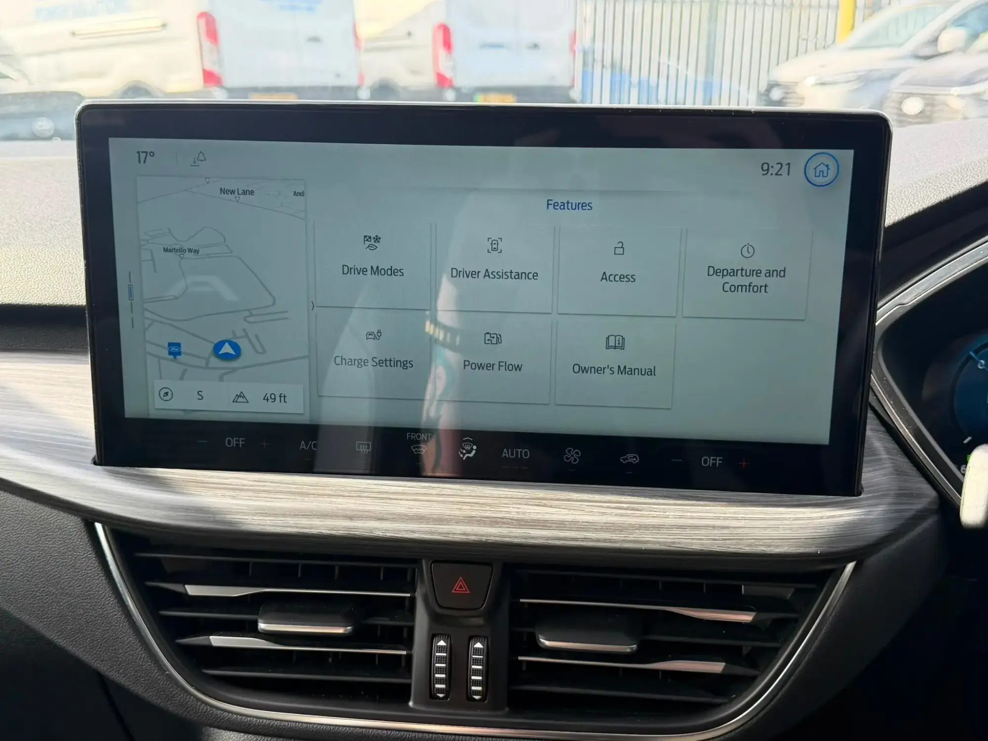 Ford Kuga Plug-In Hybrid Image 25