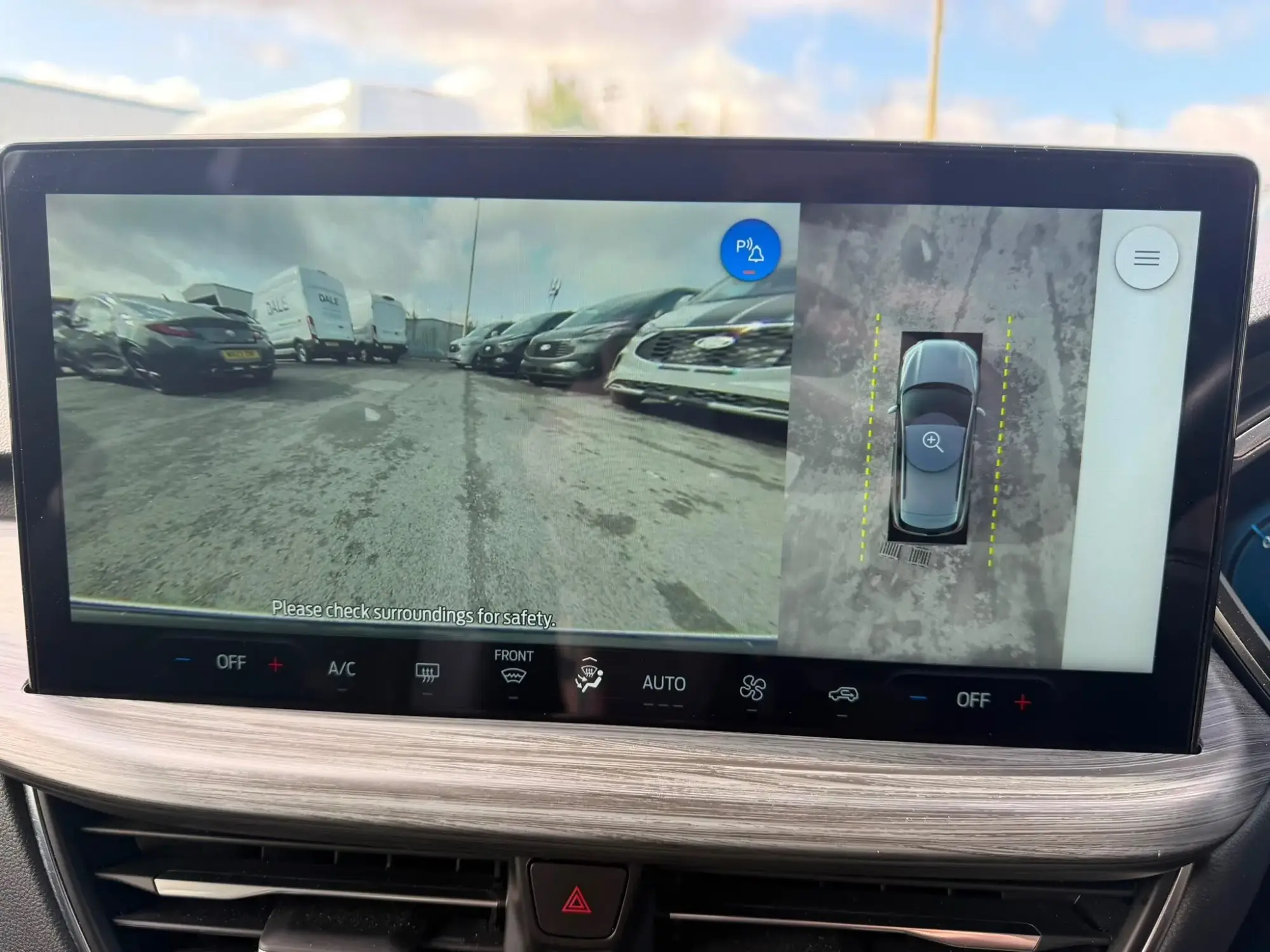 Ford Kuga Plug-In Hybrid Image 30