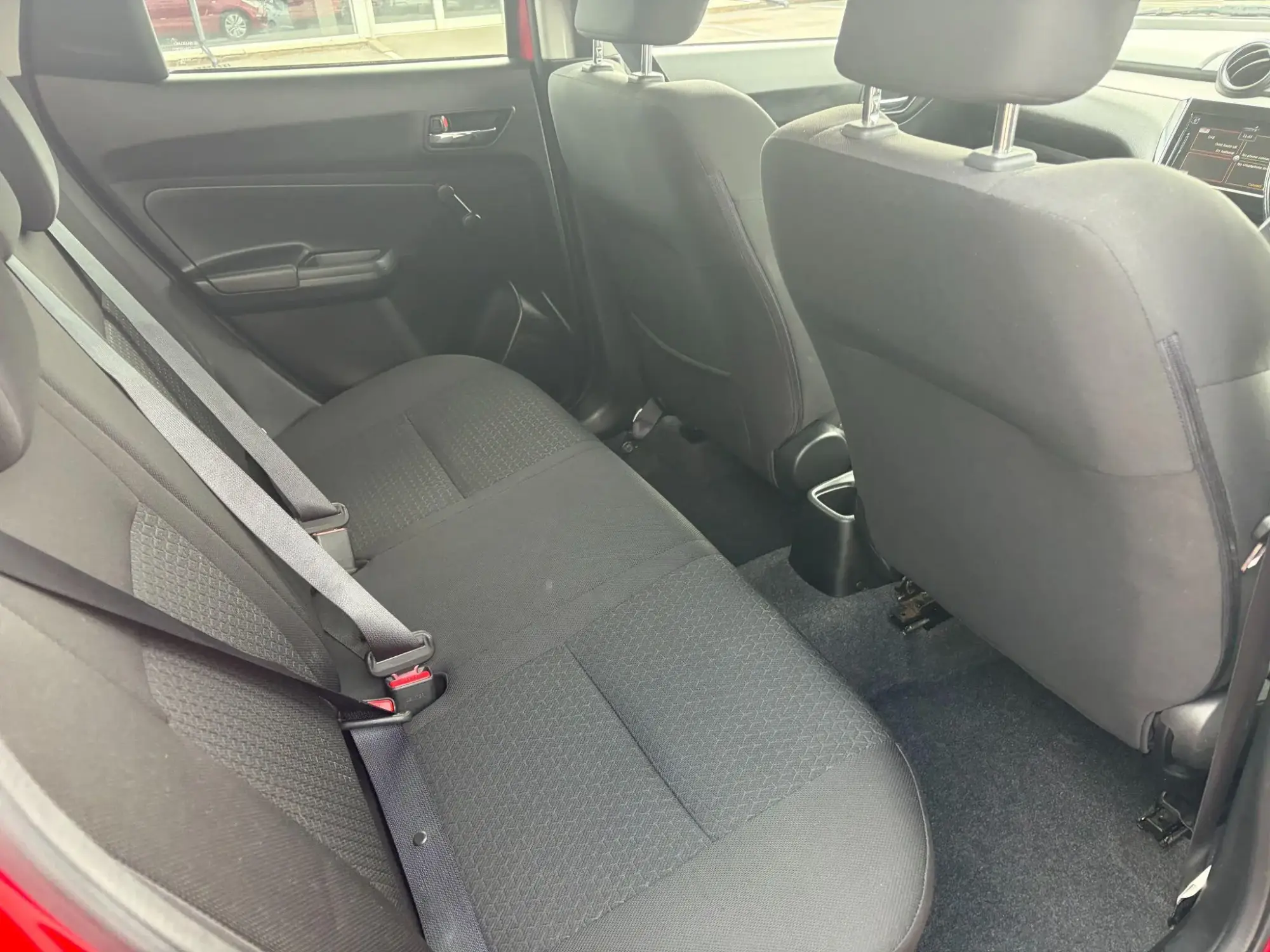 Suzuki Swift Image 10