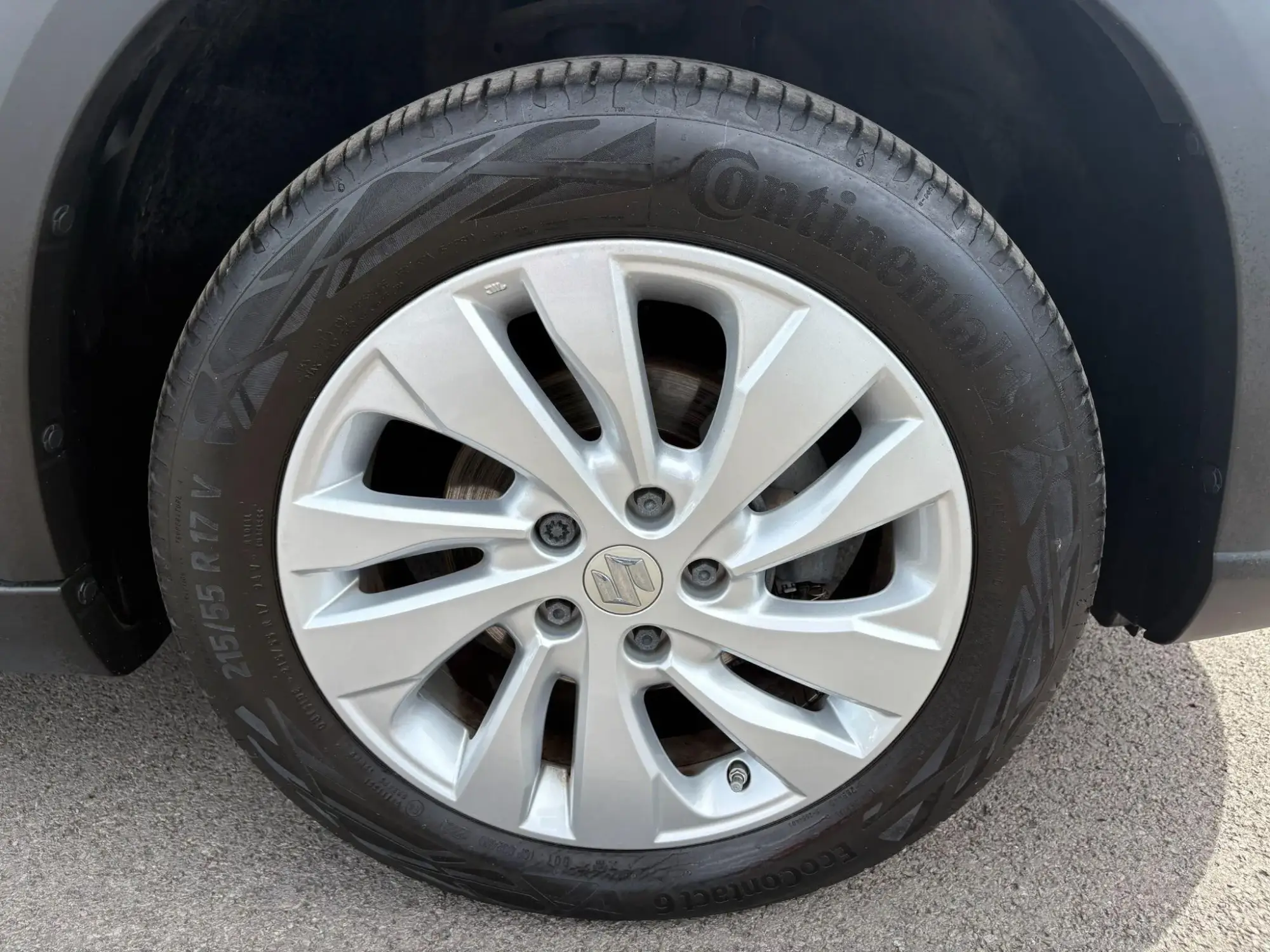Suzuki Swift Image 21