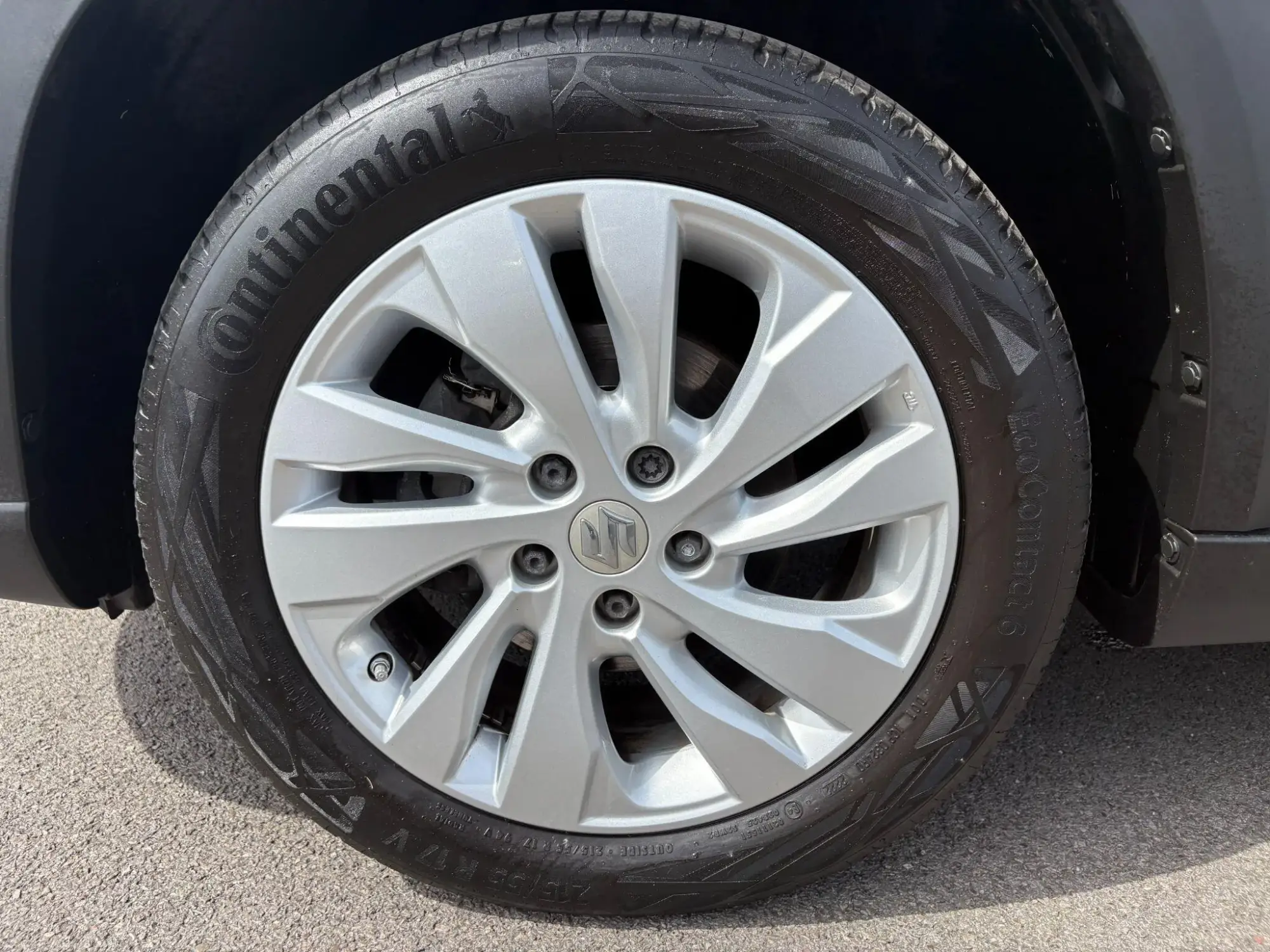 Suzuki Swift Image 22