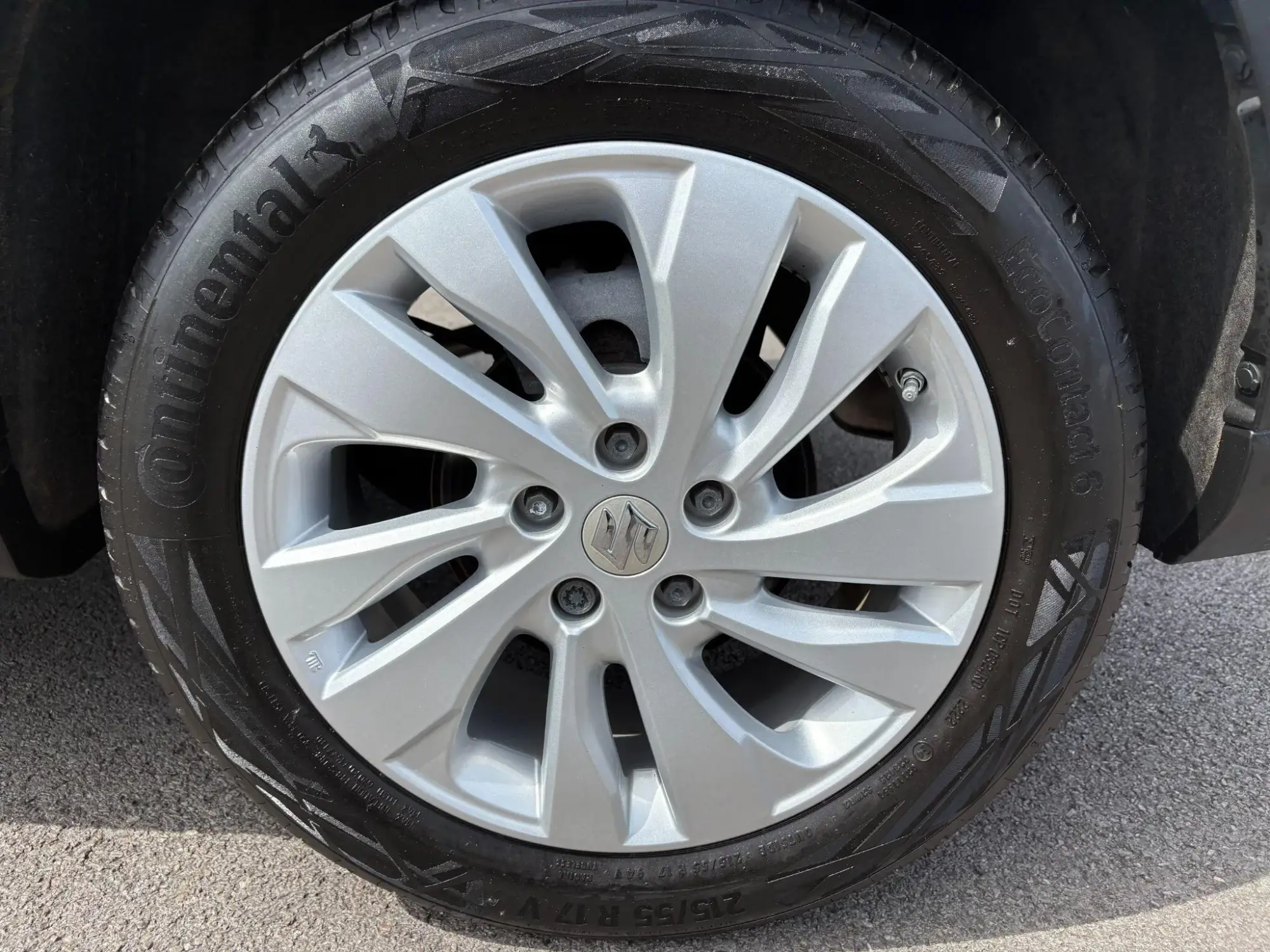 Suzuki Swift Image 23