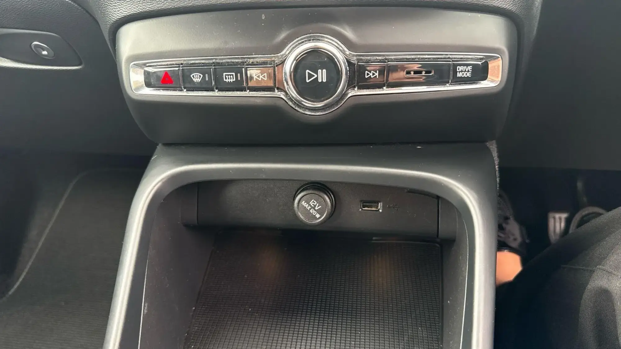 Volvo XC40 Image 15 Volvo XC40 Image 15