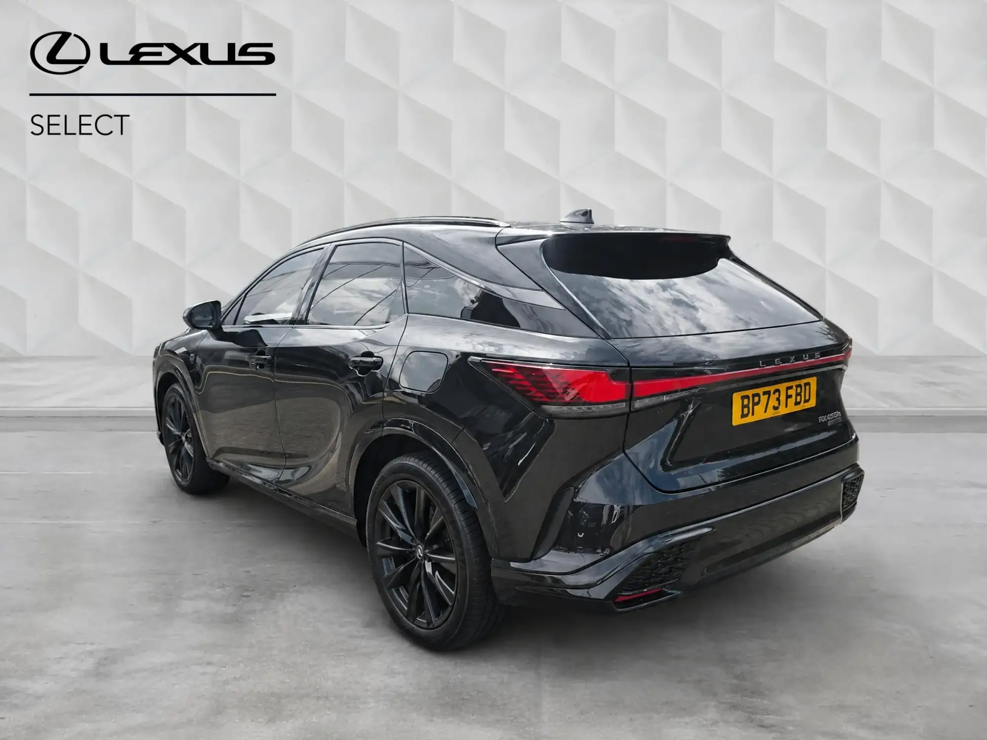 Lexus RX Image 5