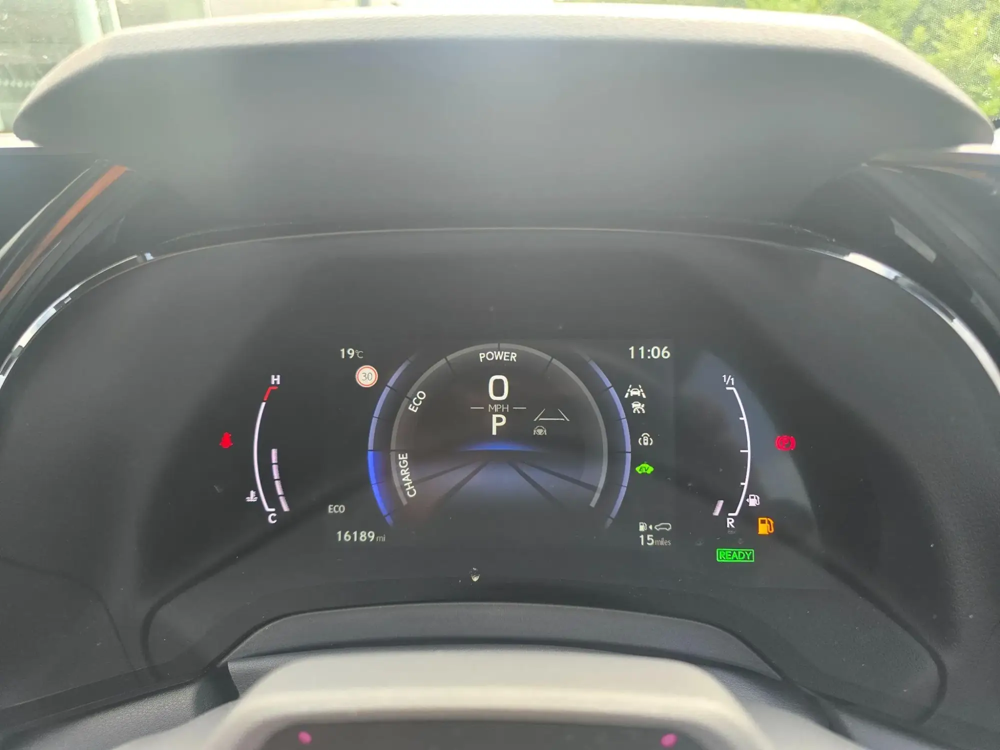 Lexus RX Image 17