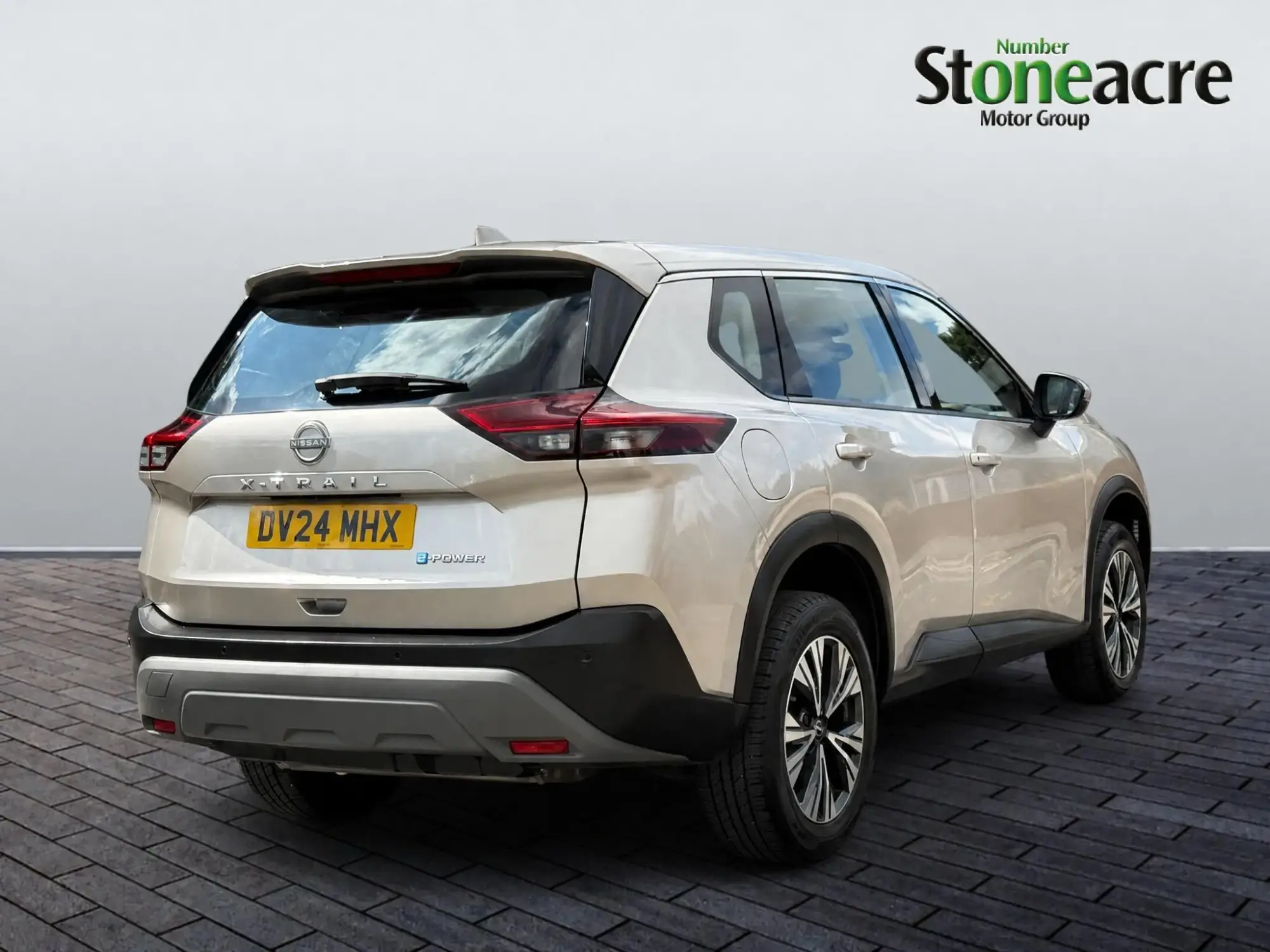 Nissan X-Trail e-POWER 1.5 h e-POWER Acenta Premium Auto Euro 6 (s/s) 5dr DV24MHX Image 3 Nissan X-Trail e-POWER 1.5 h e-POWER Acenta Premium Auto Euro 6 (s/s) 5dr DV24MHX Image 3