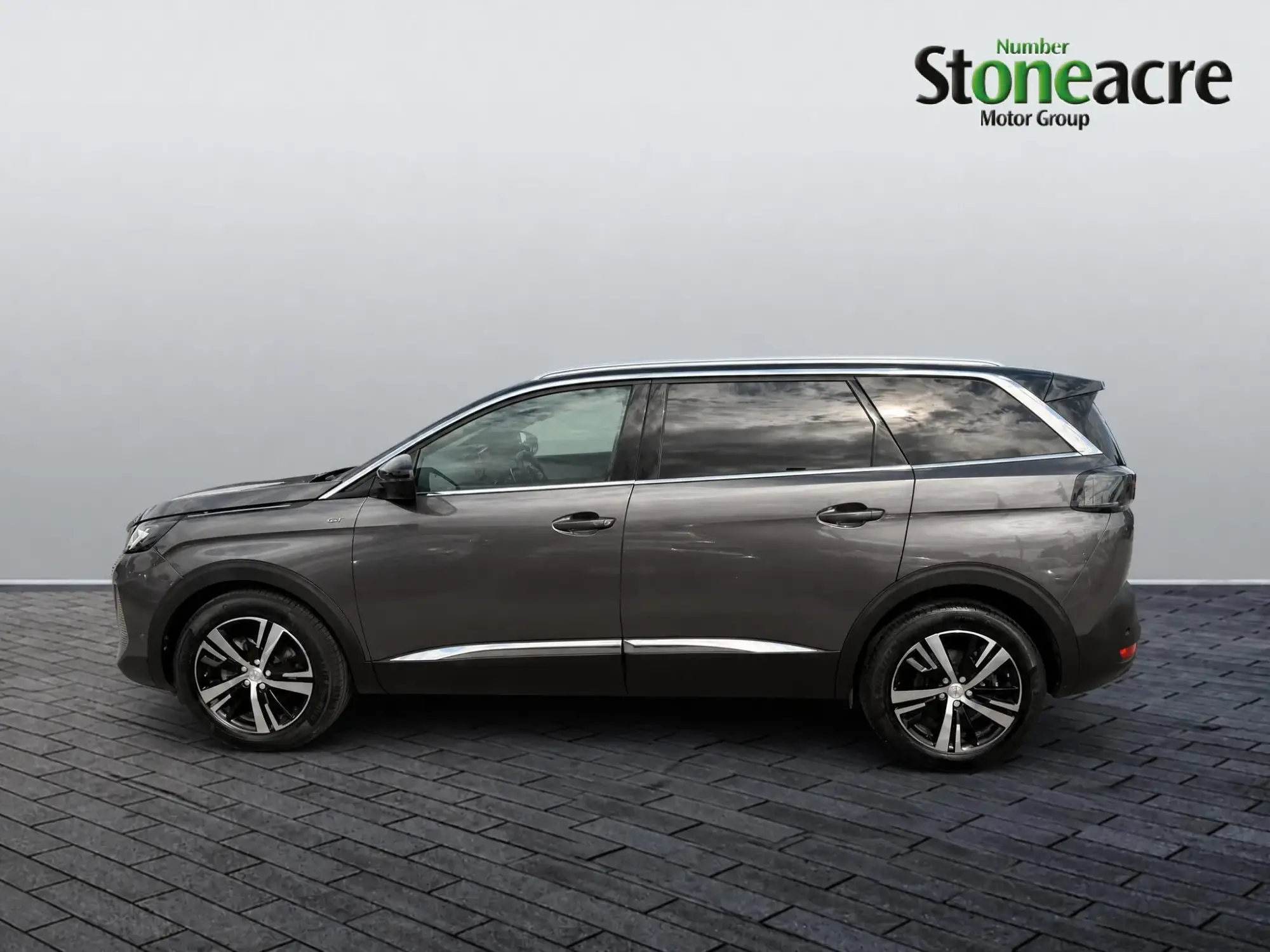 Peugeot 5008 Image 6